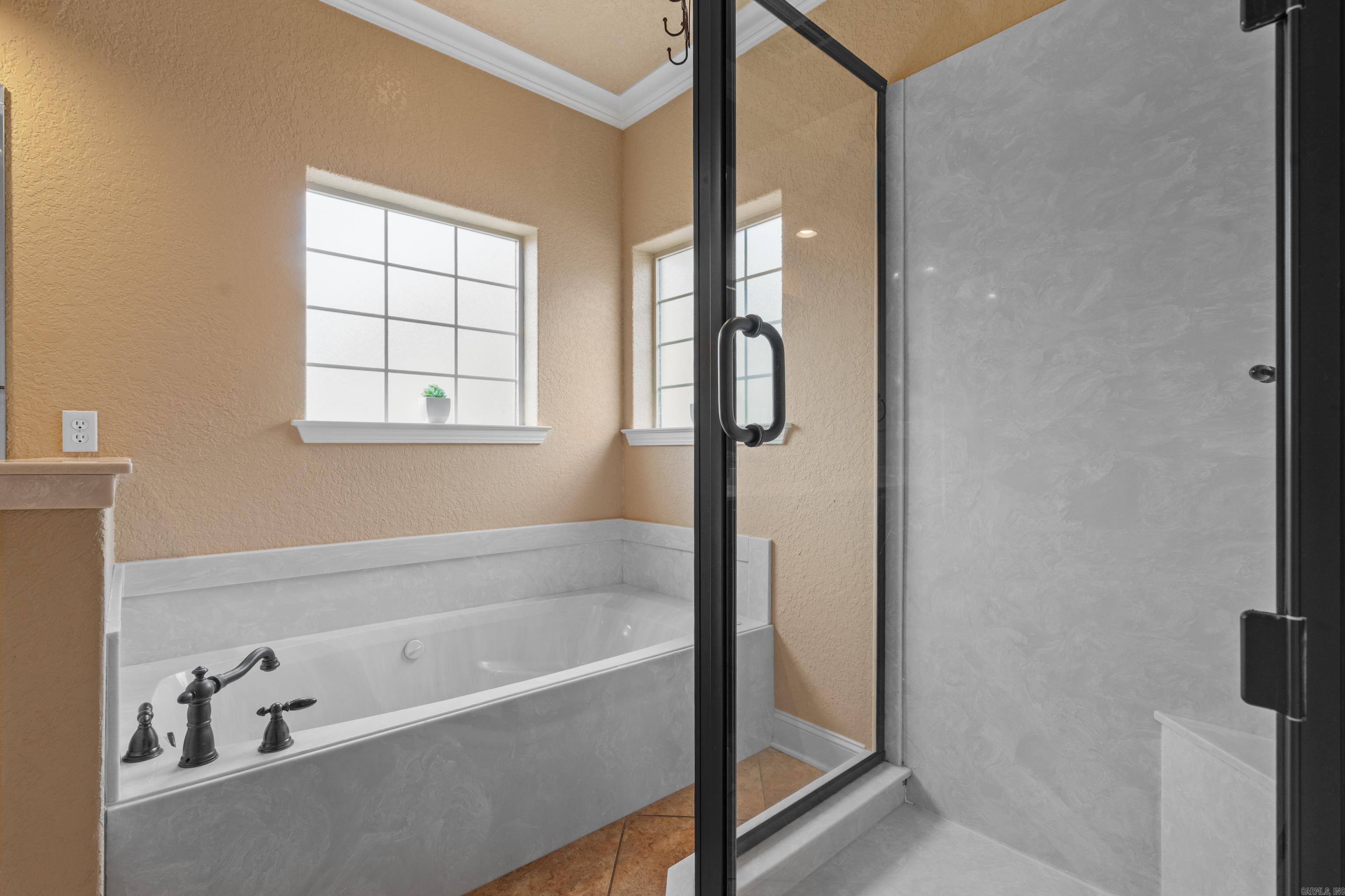 LIGHTHOUSE POINT HPR - Residential