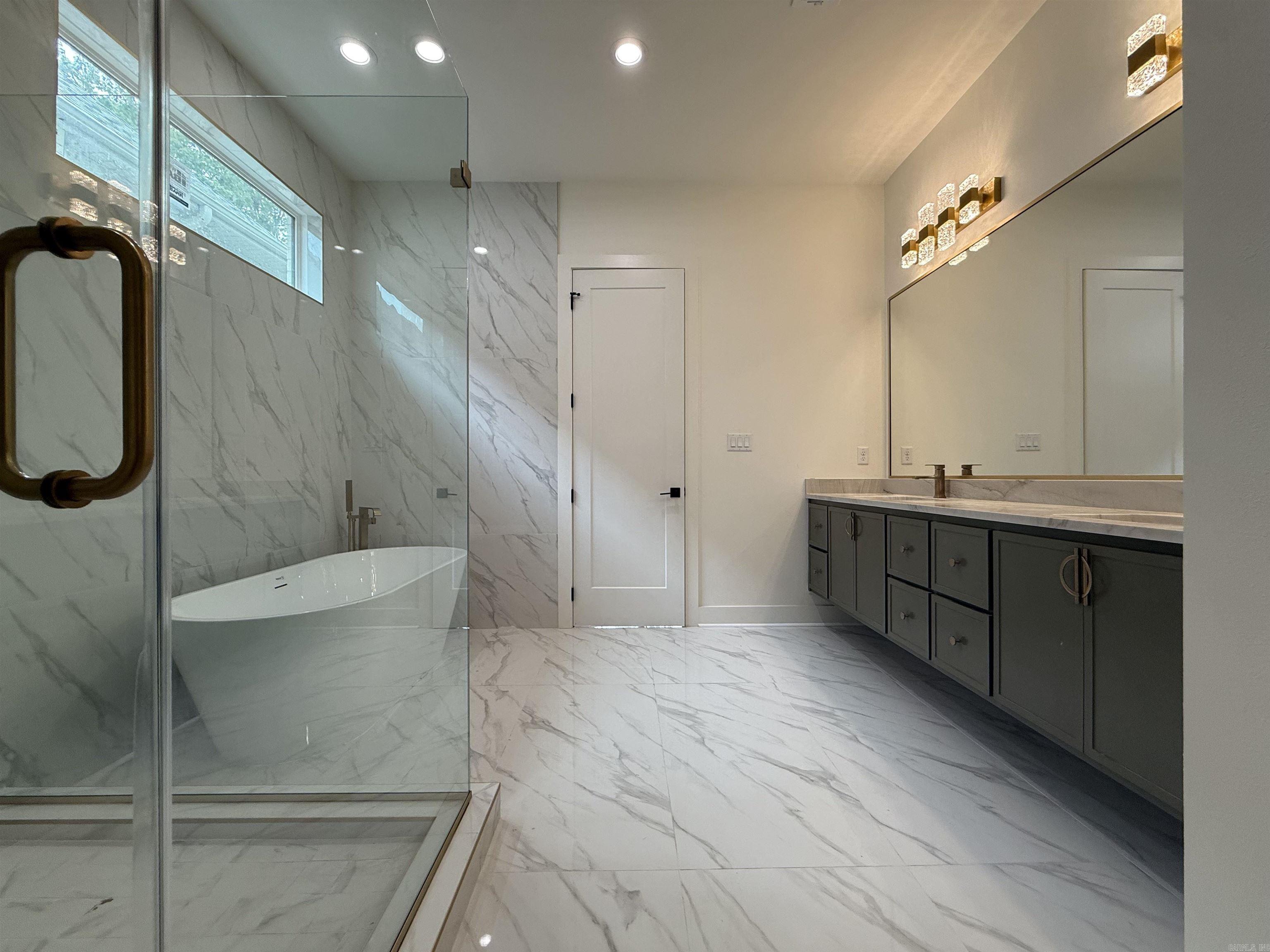 FLETCHER VALLEY "KINLEY RIDGE" - Residential