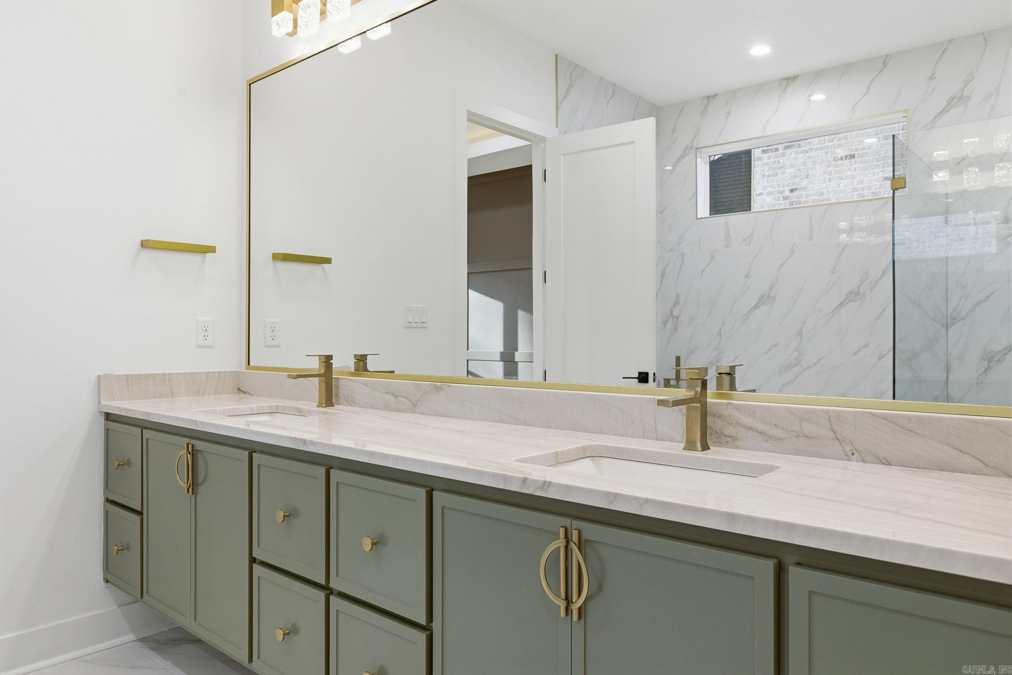 FLETCHER VALLEY "KINLEY RIDGE" - Residential