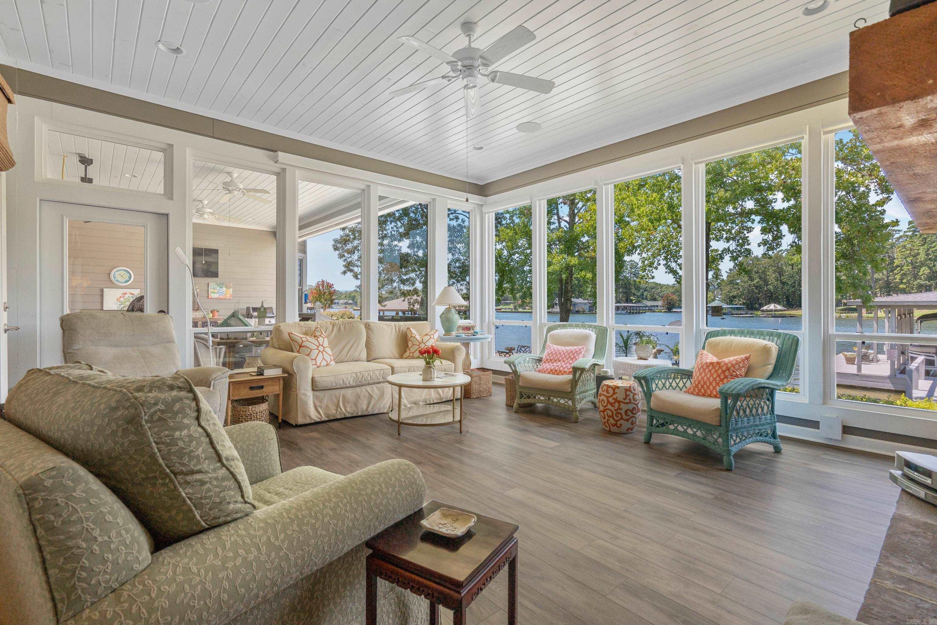 ARD POINTE - Residential