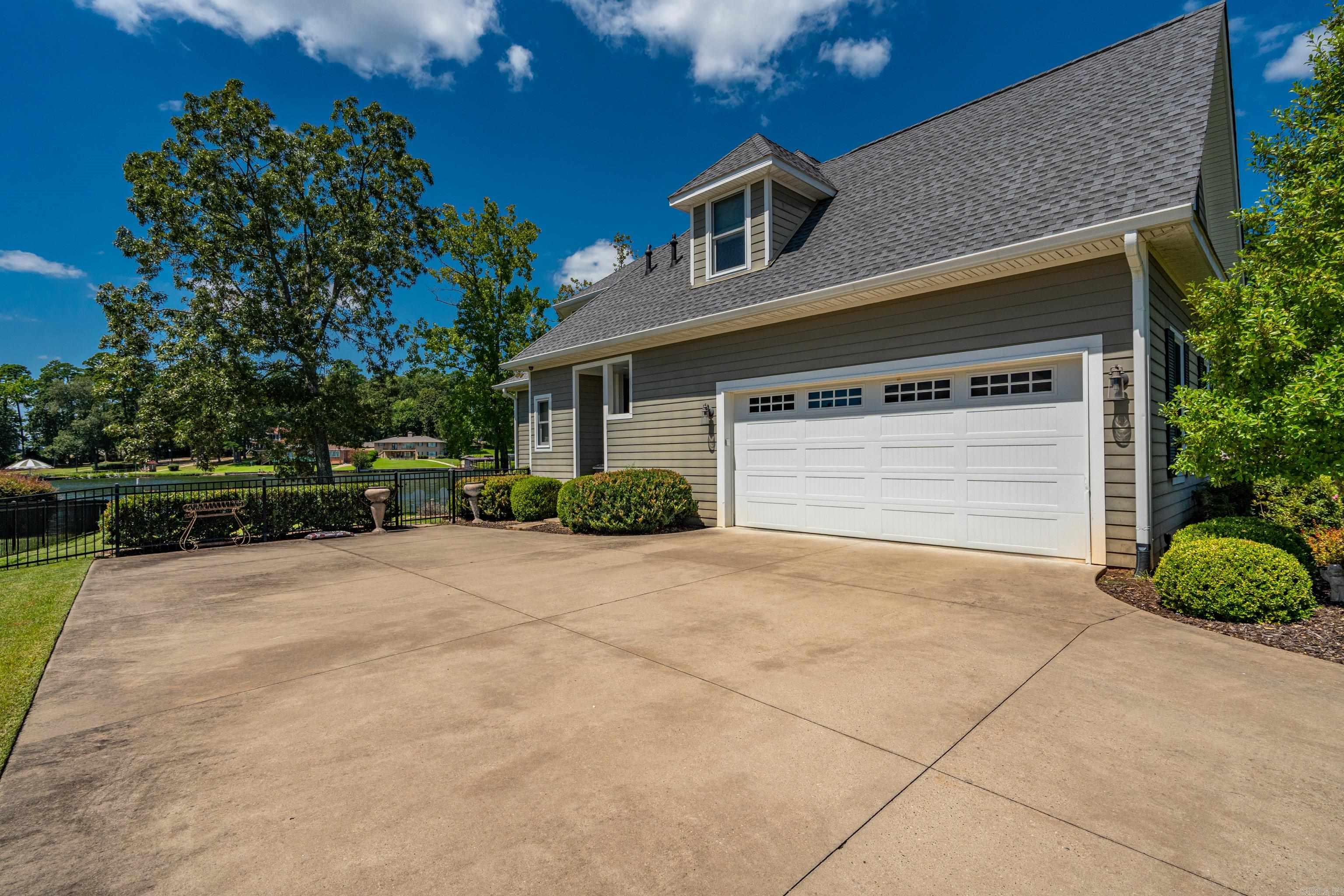 ARD POINTE - Residential