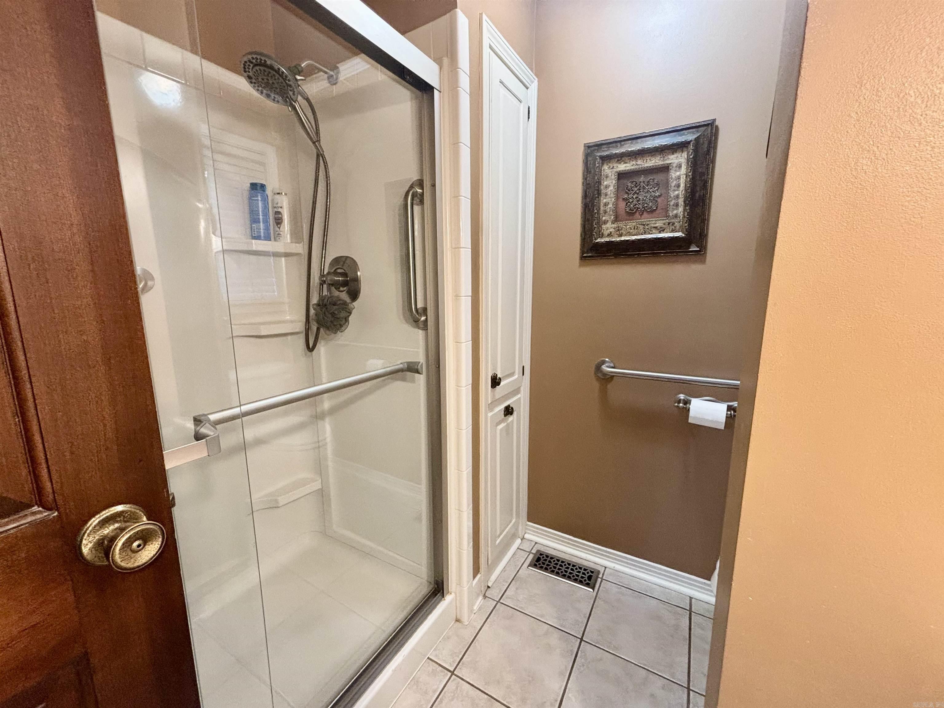 COUNTRY CLUB ADDN - Residential