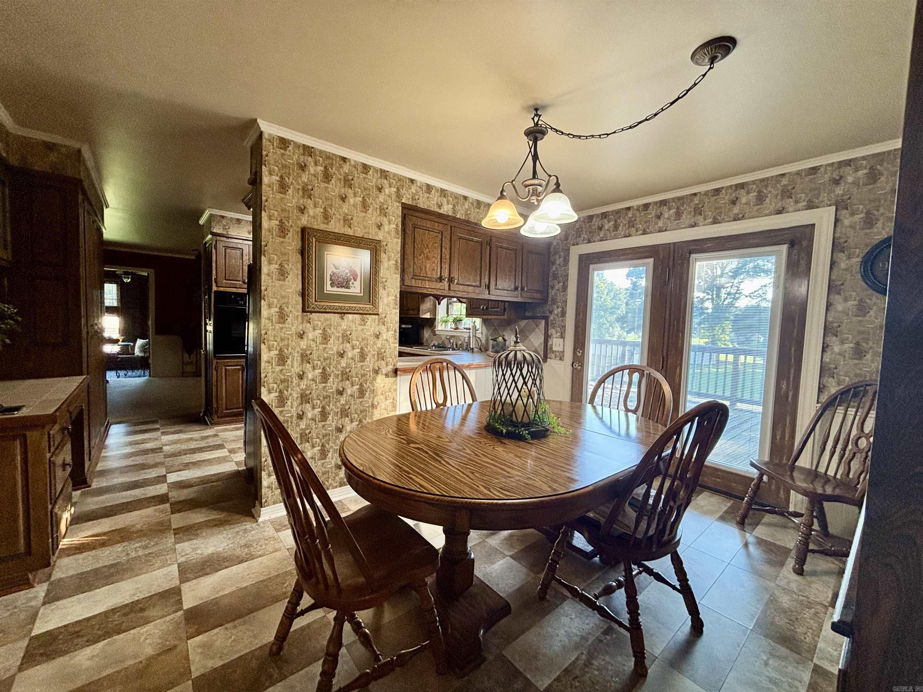 COUNTRY CLUB ADDN - Residential