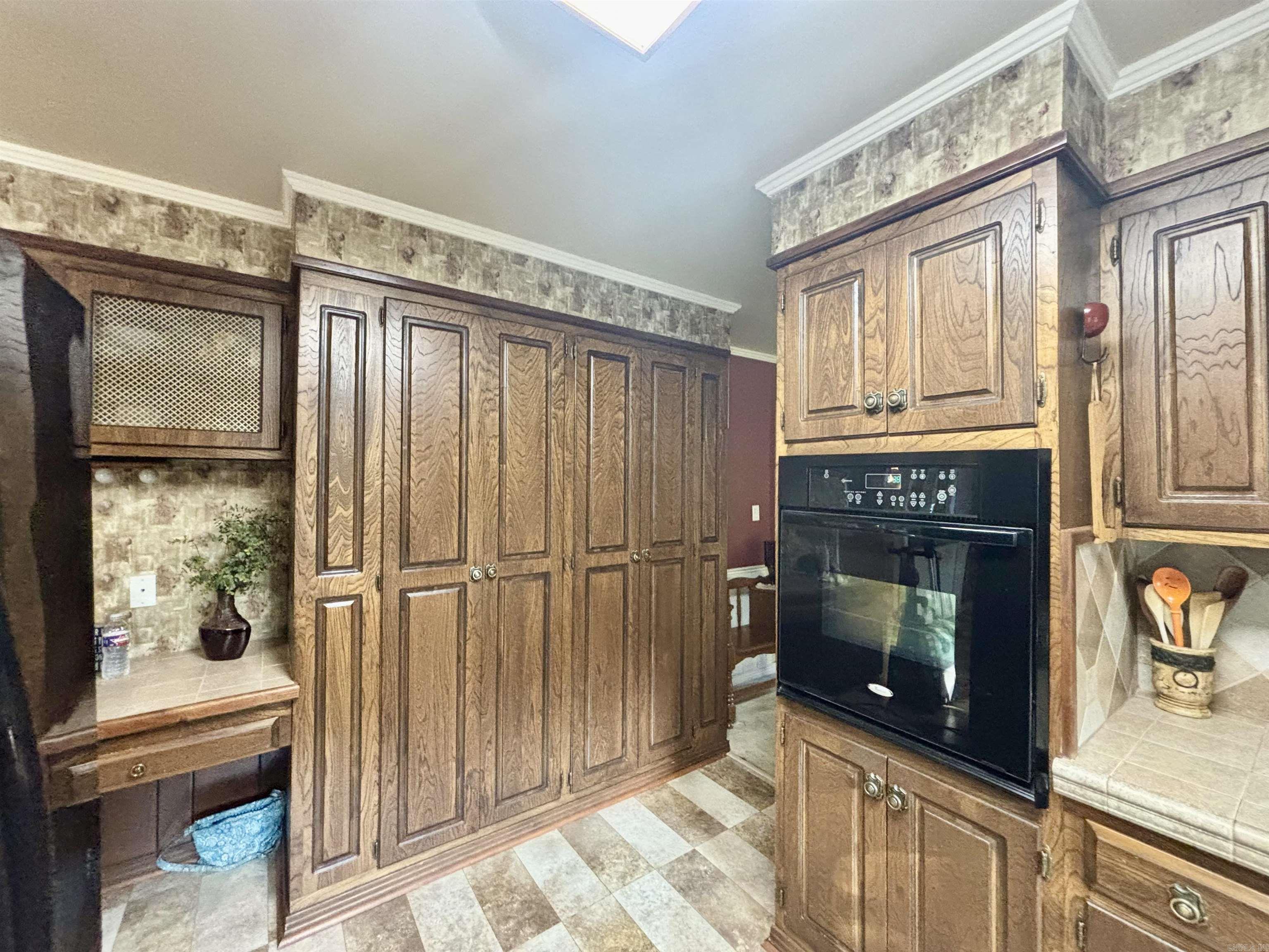 COUNTRY CLUB ADDN - Residential