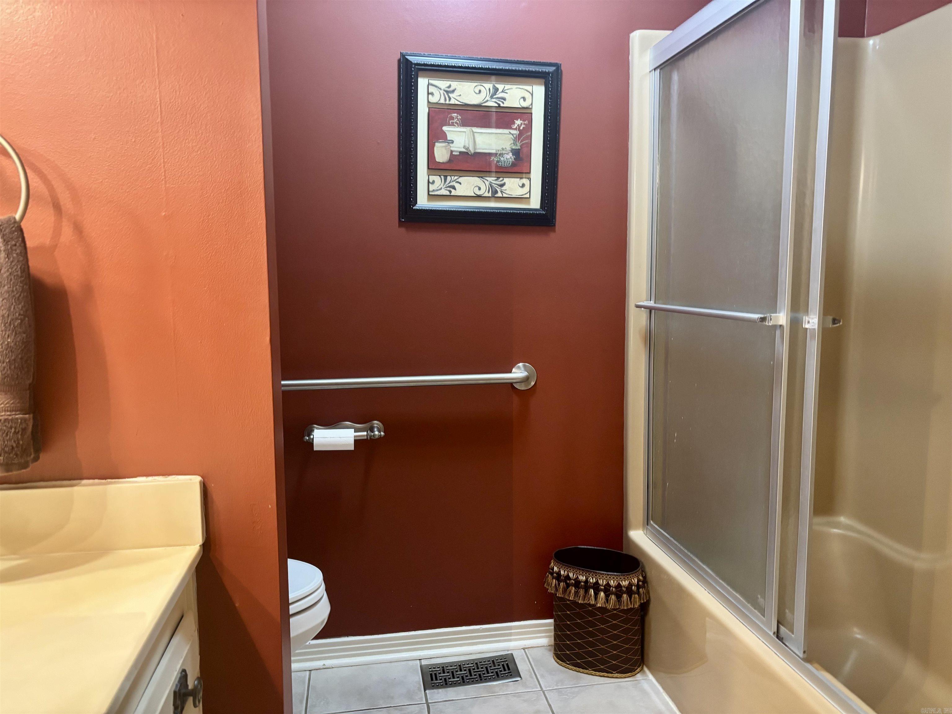 COUNTRY CLUB ADDN - Residential