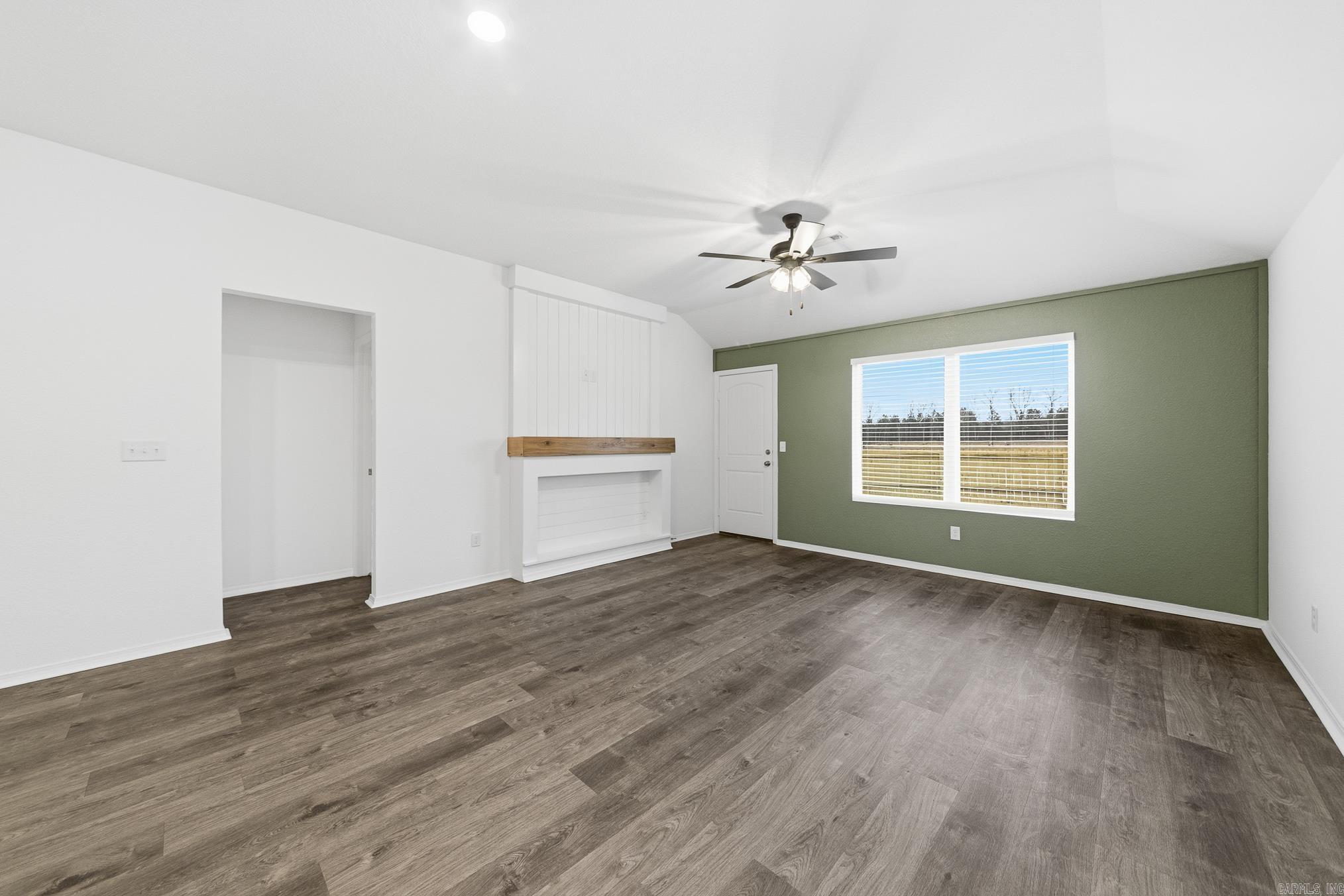 STAGECOACH MEADOWS - Residential