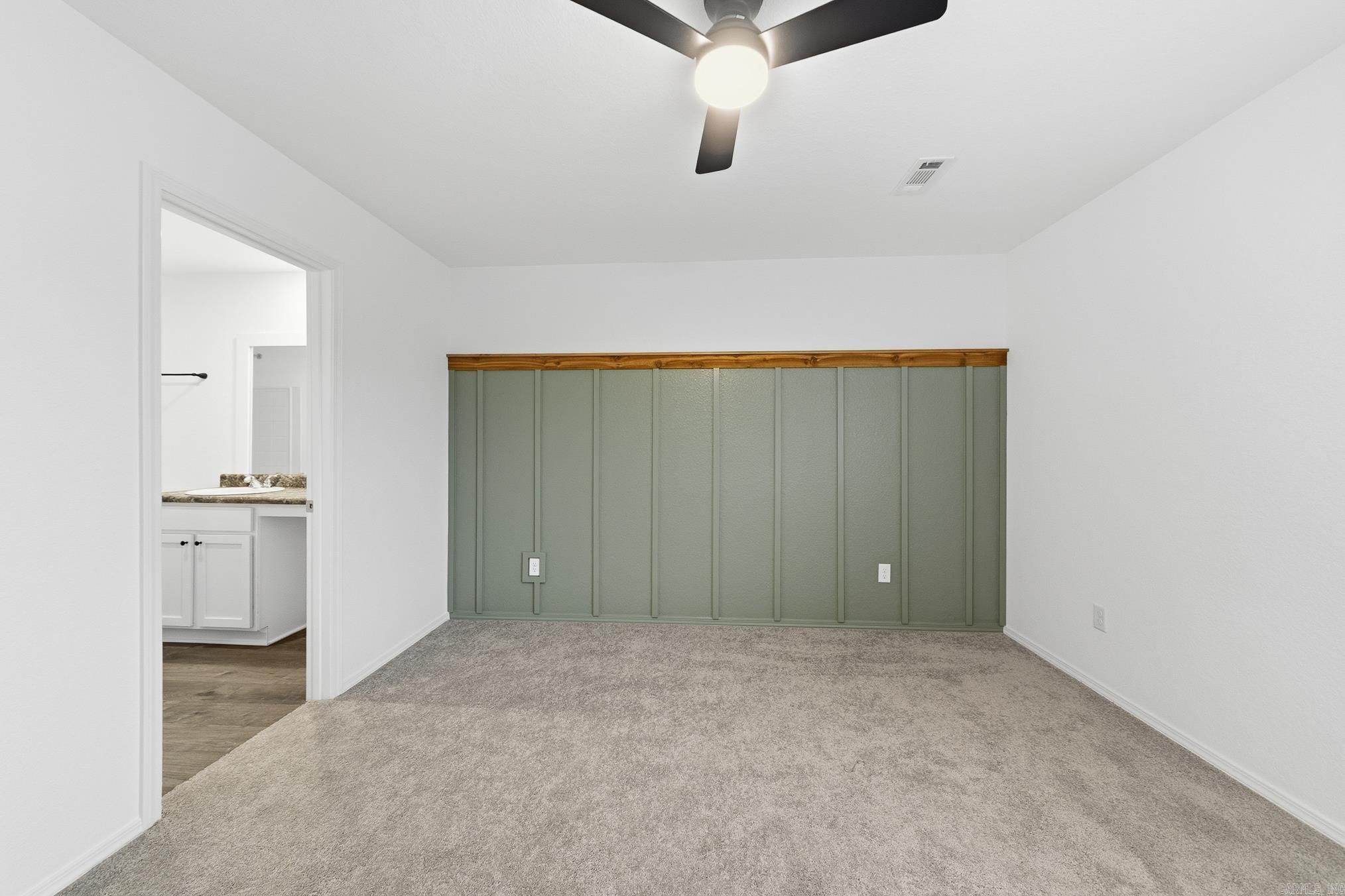 STAGECOACH MEADOWS - Residential