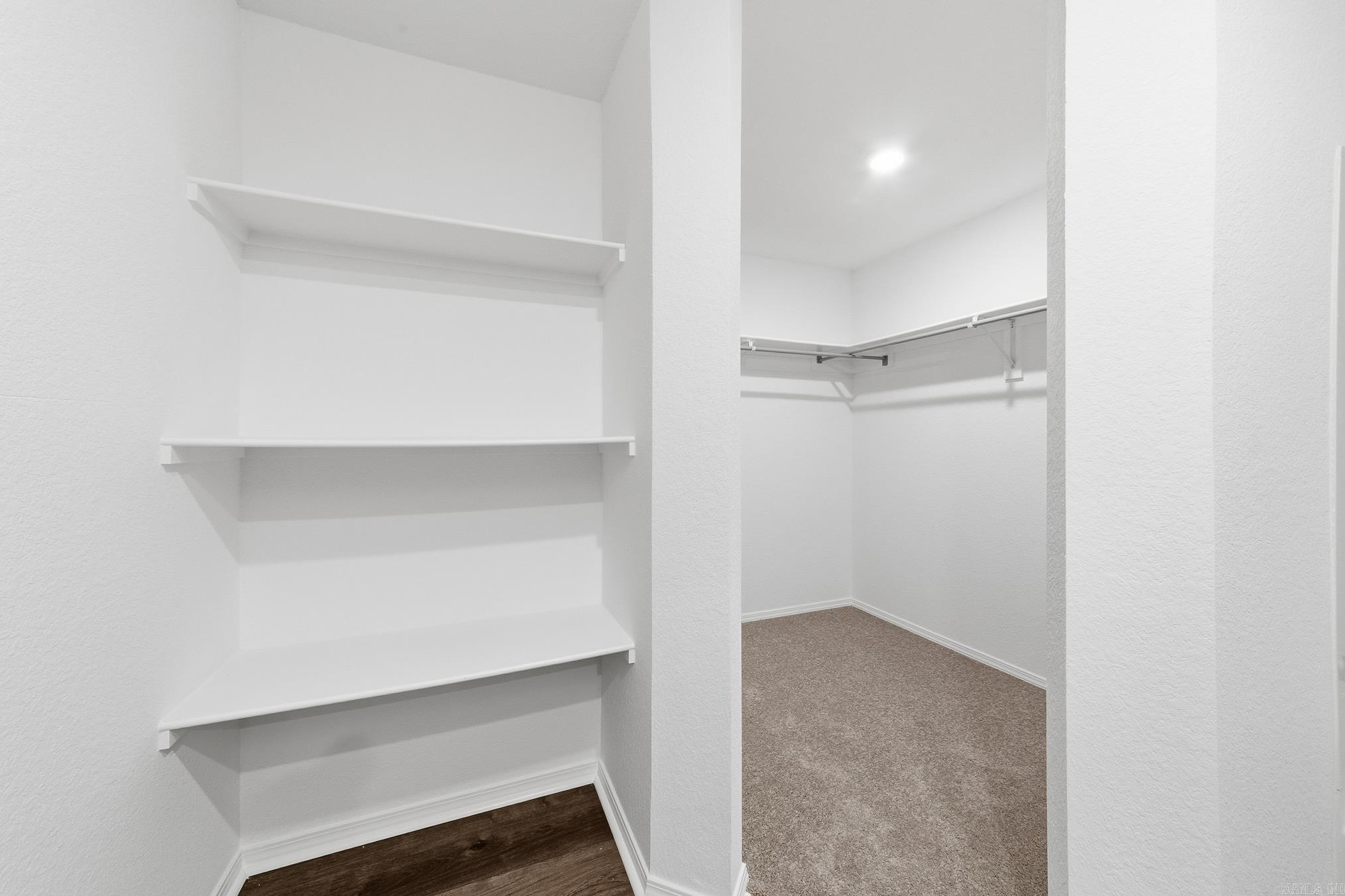 STAGECOACH MEADOWS - Residential