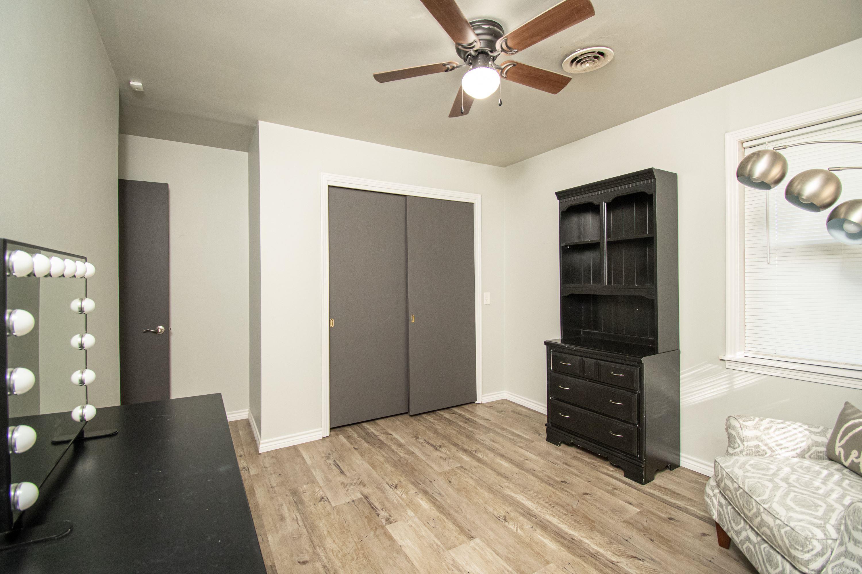 2ND ADDN STAR CITY - Residential