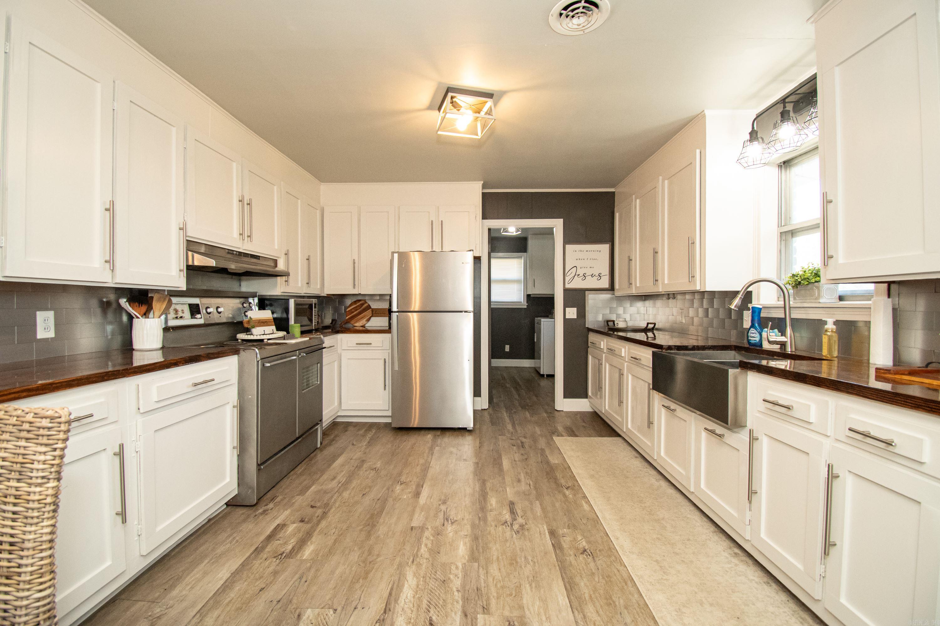 2ND ADDN STAR CITY - Residential