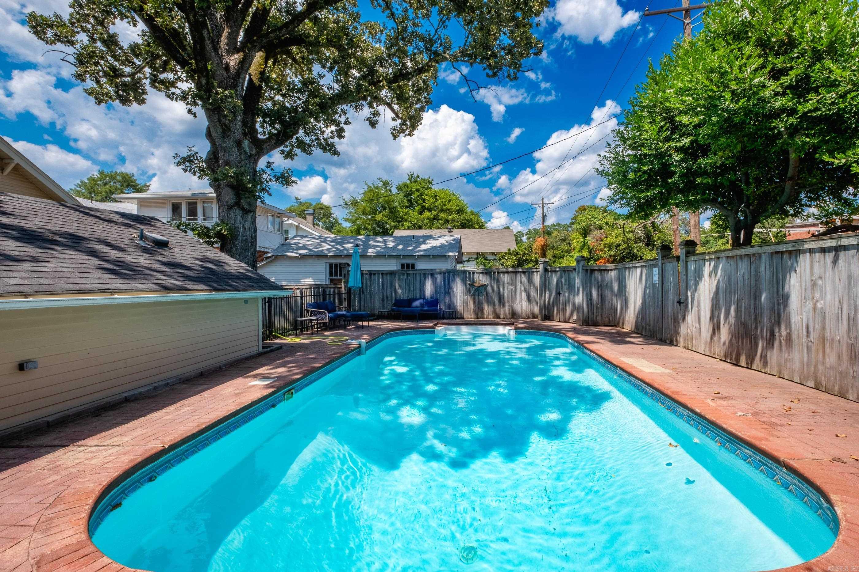 MIDLAND HILLS - Residential