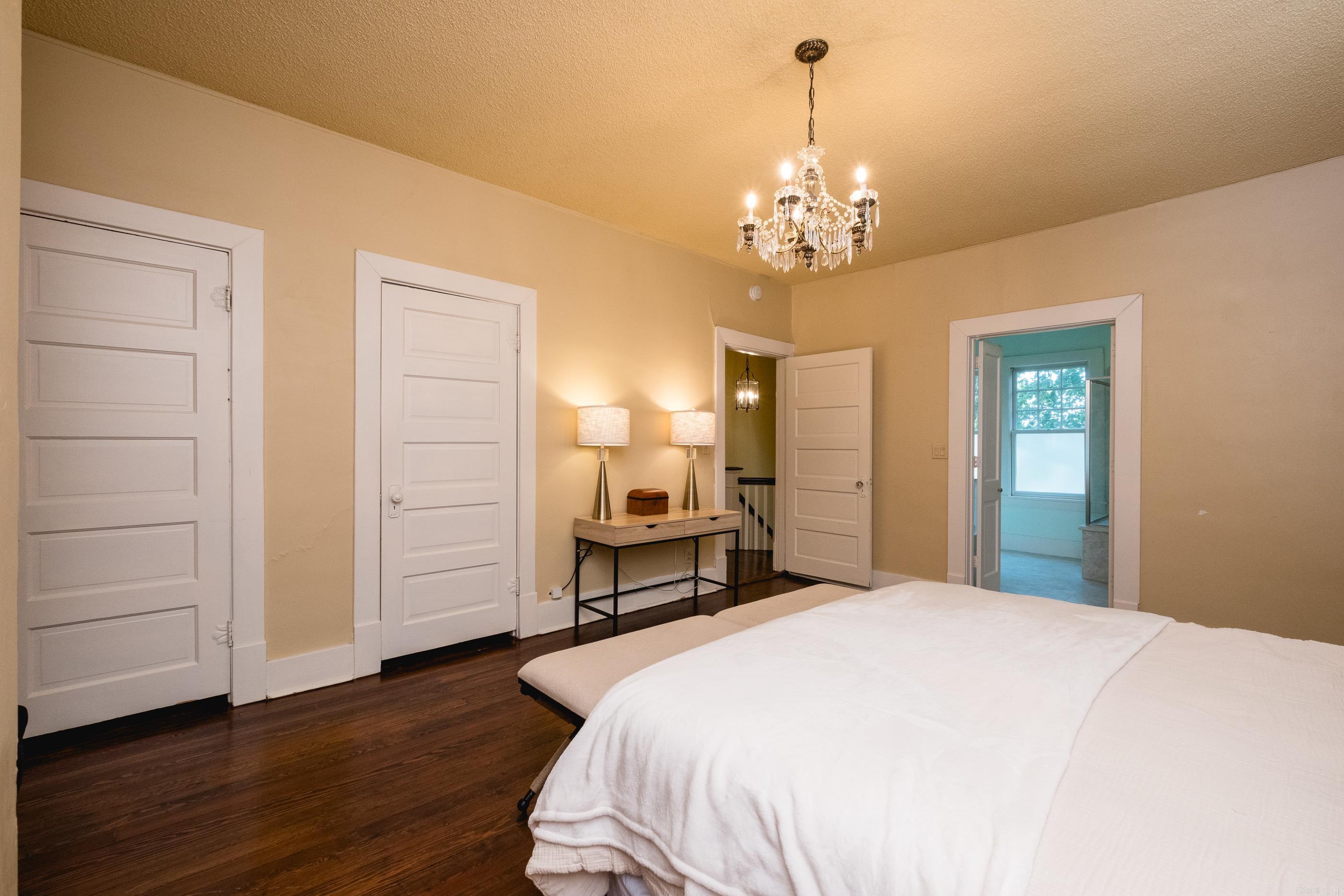 MIDLAND HILLS - Residential