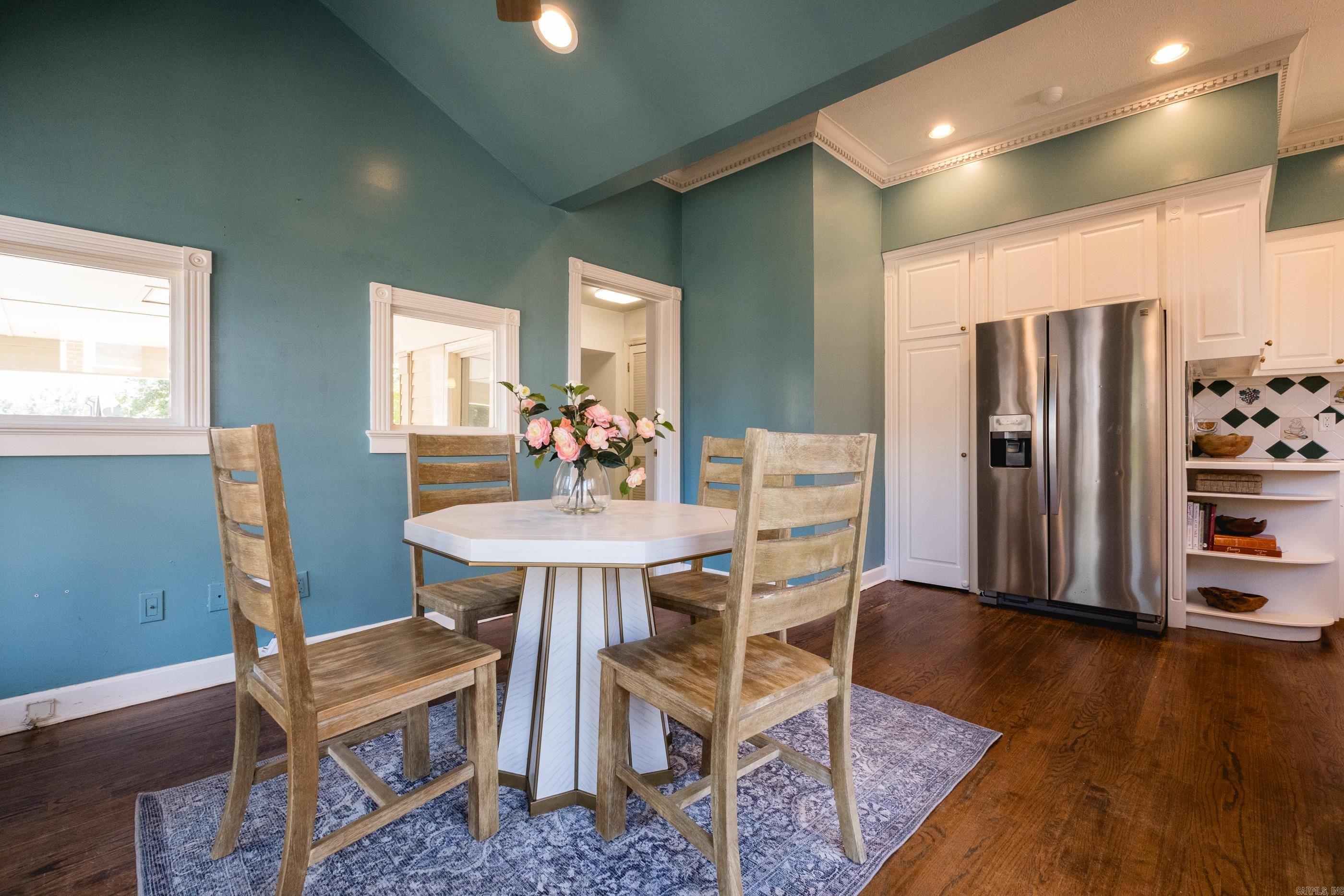 MIDLAND HILLS - Residential