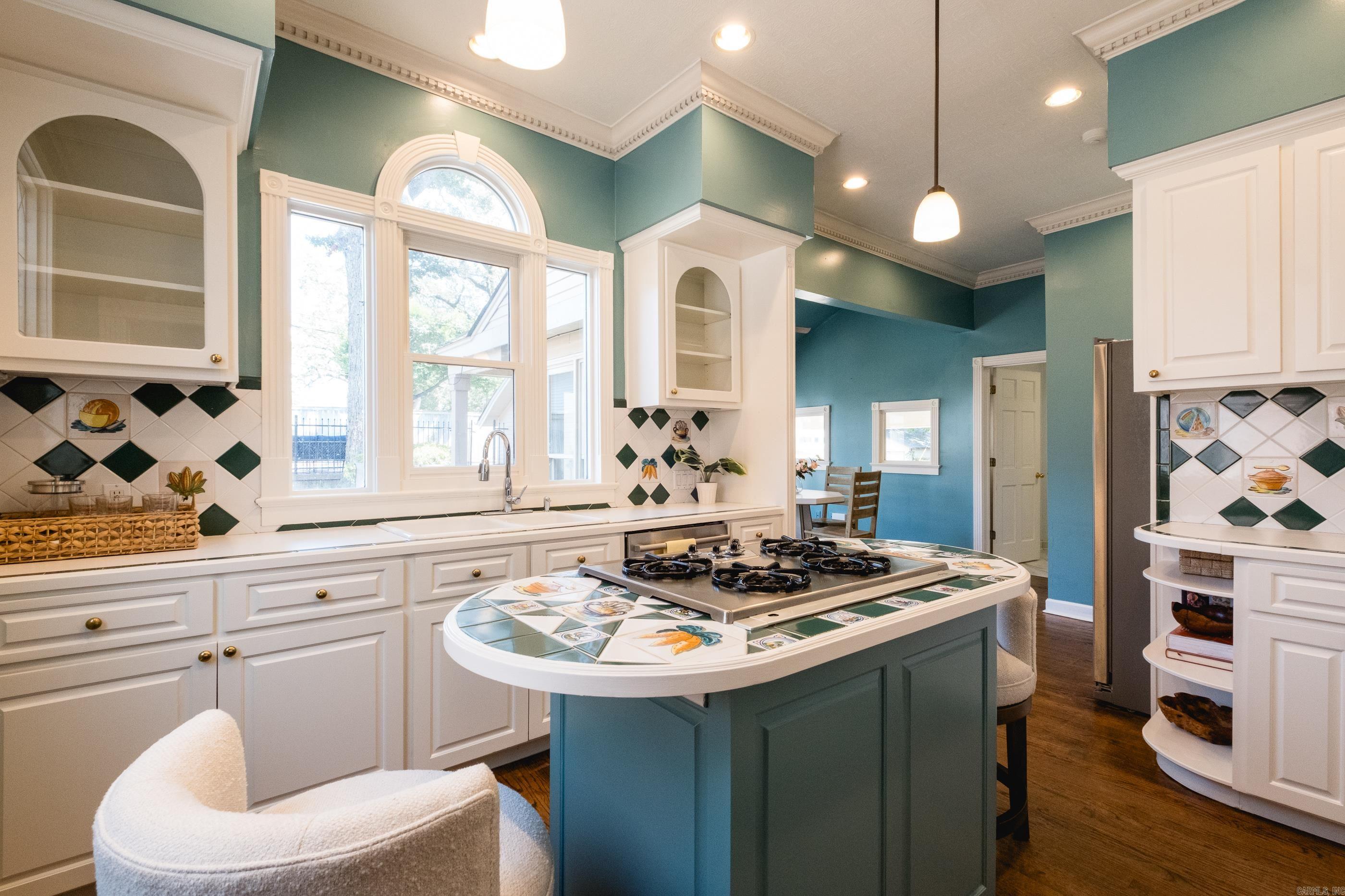 MIDLAND HILLS - Residential