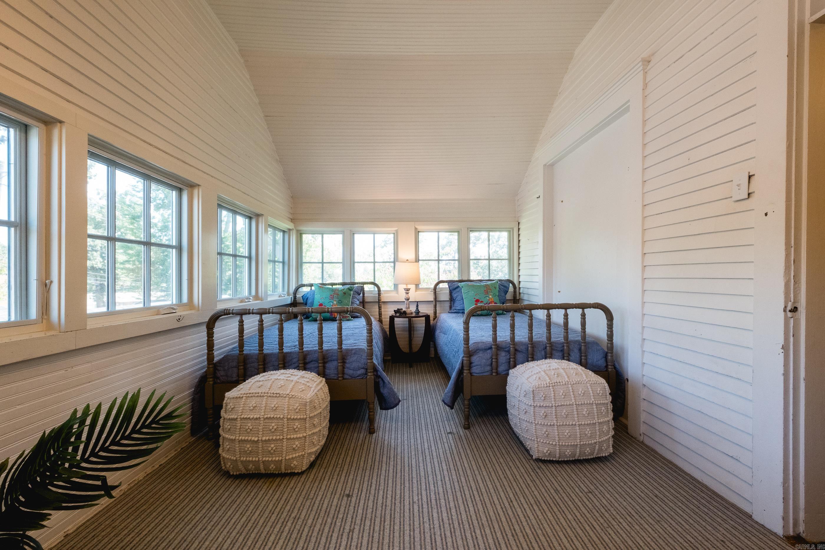 MIDLAND HILLS - Residential