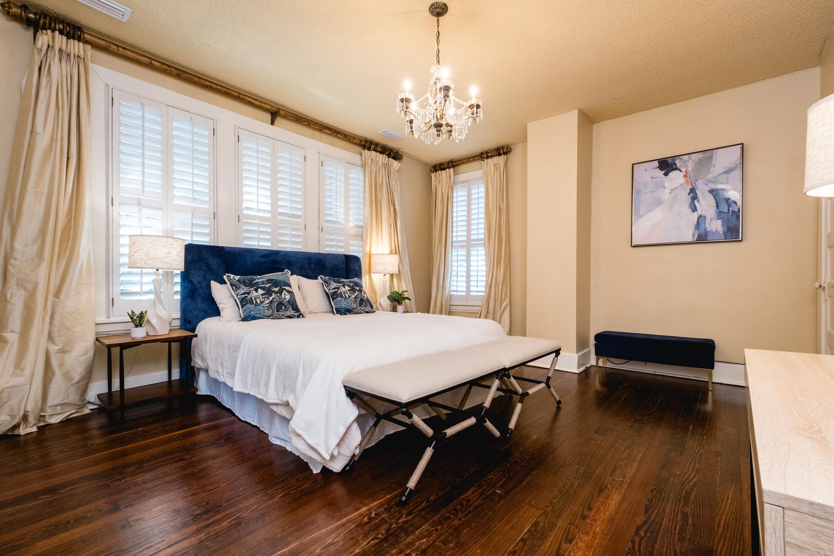 MIDLAND HILLS - Residential