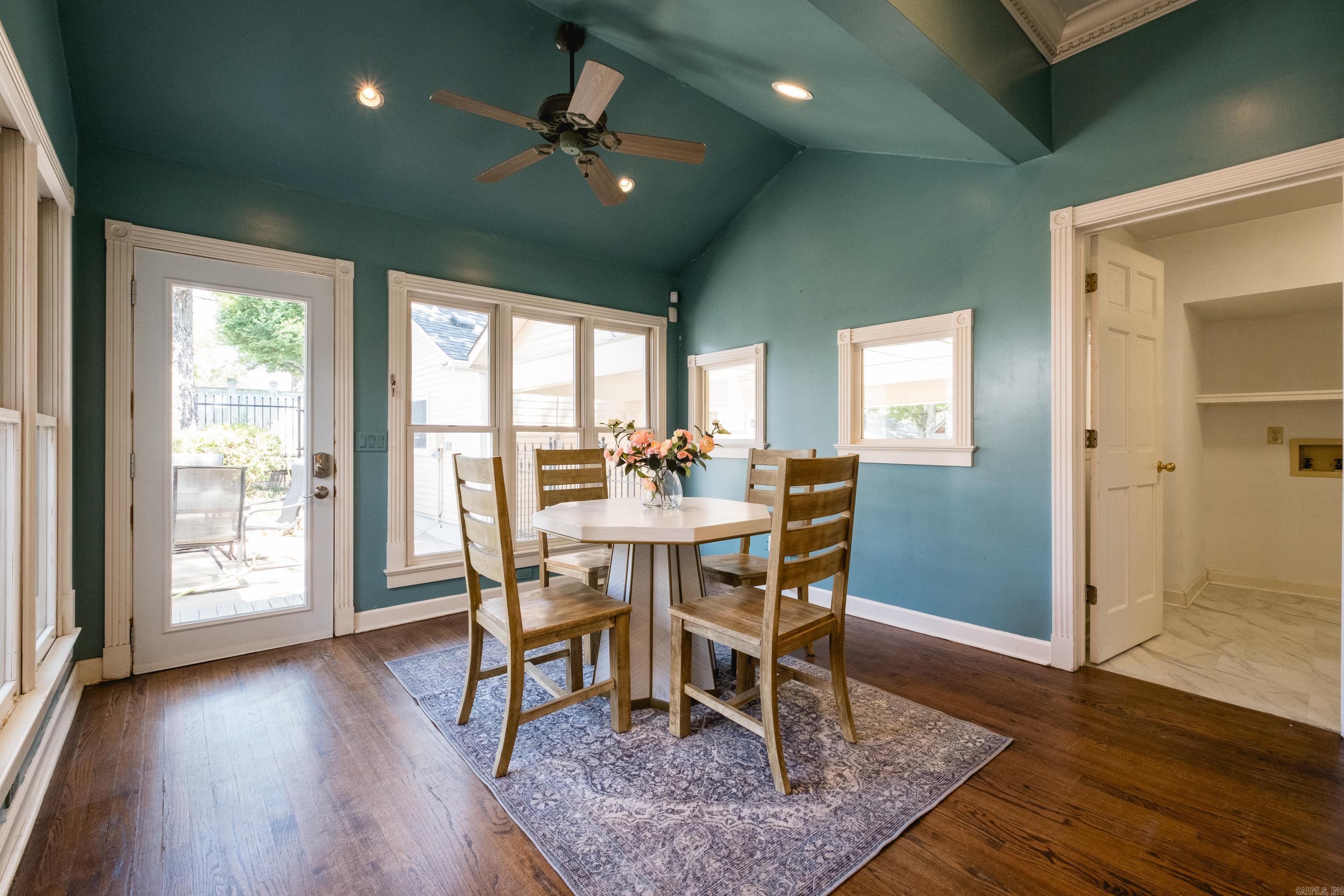 MIDLAND HILLS - Residential