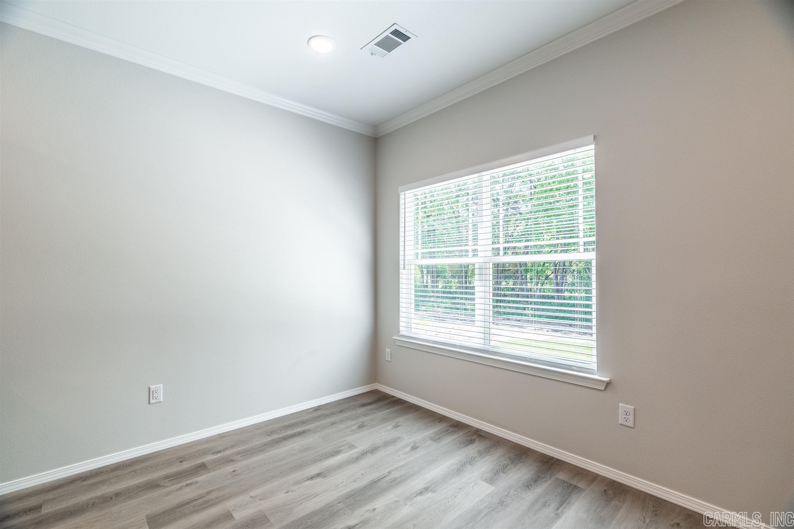 THE VILLAGES AT MAGNOLIA LANE - Residential