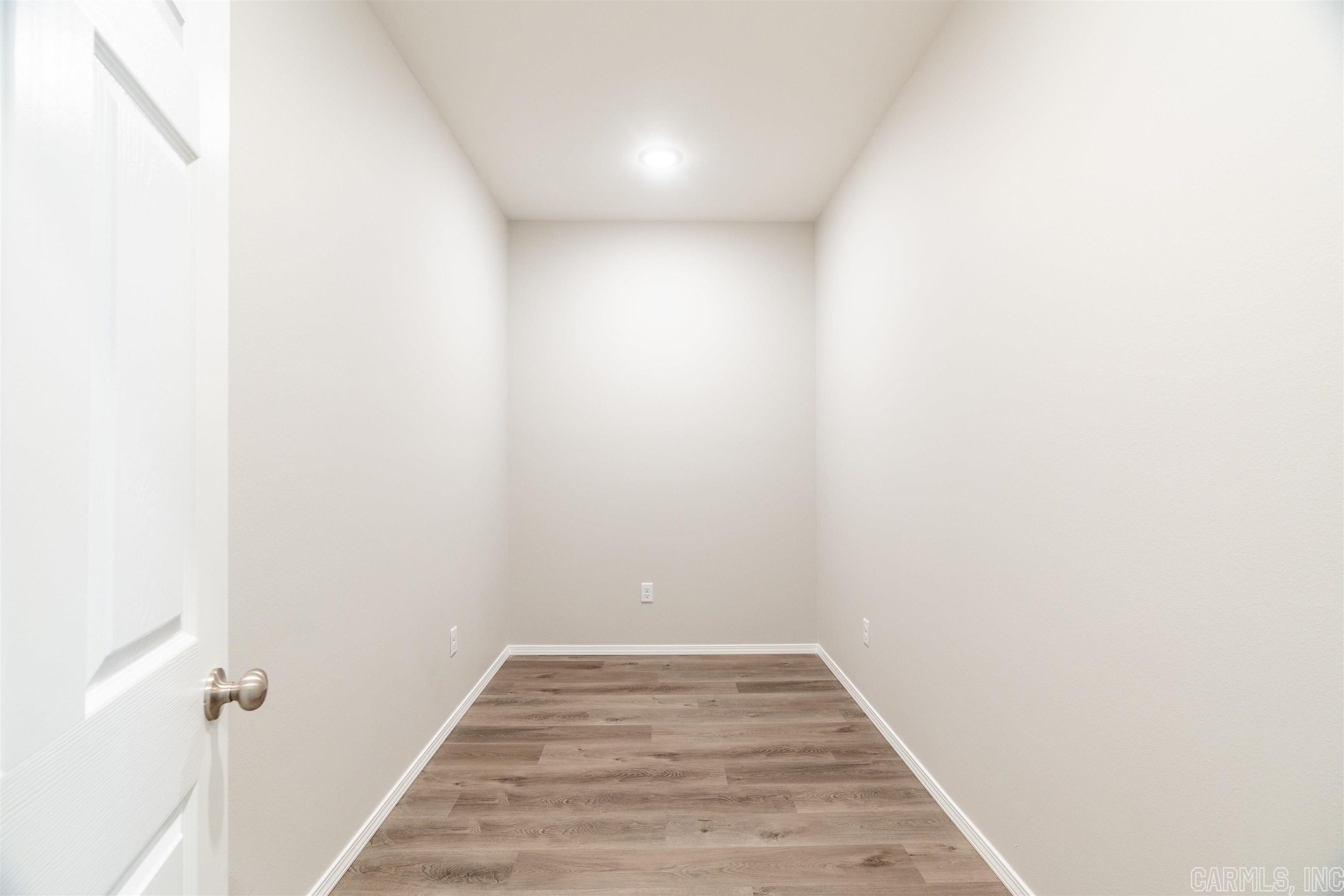 THE VILLAGES AT MAGNOLIA LANE - Residential