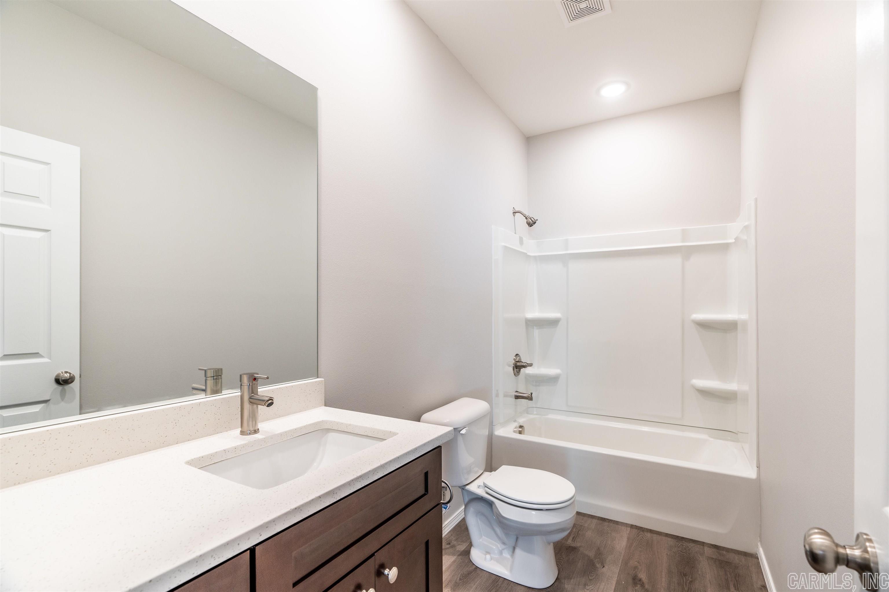 THE VILLAGES AT MAGNOLIA LANE - Residential