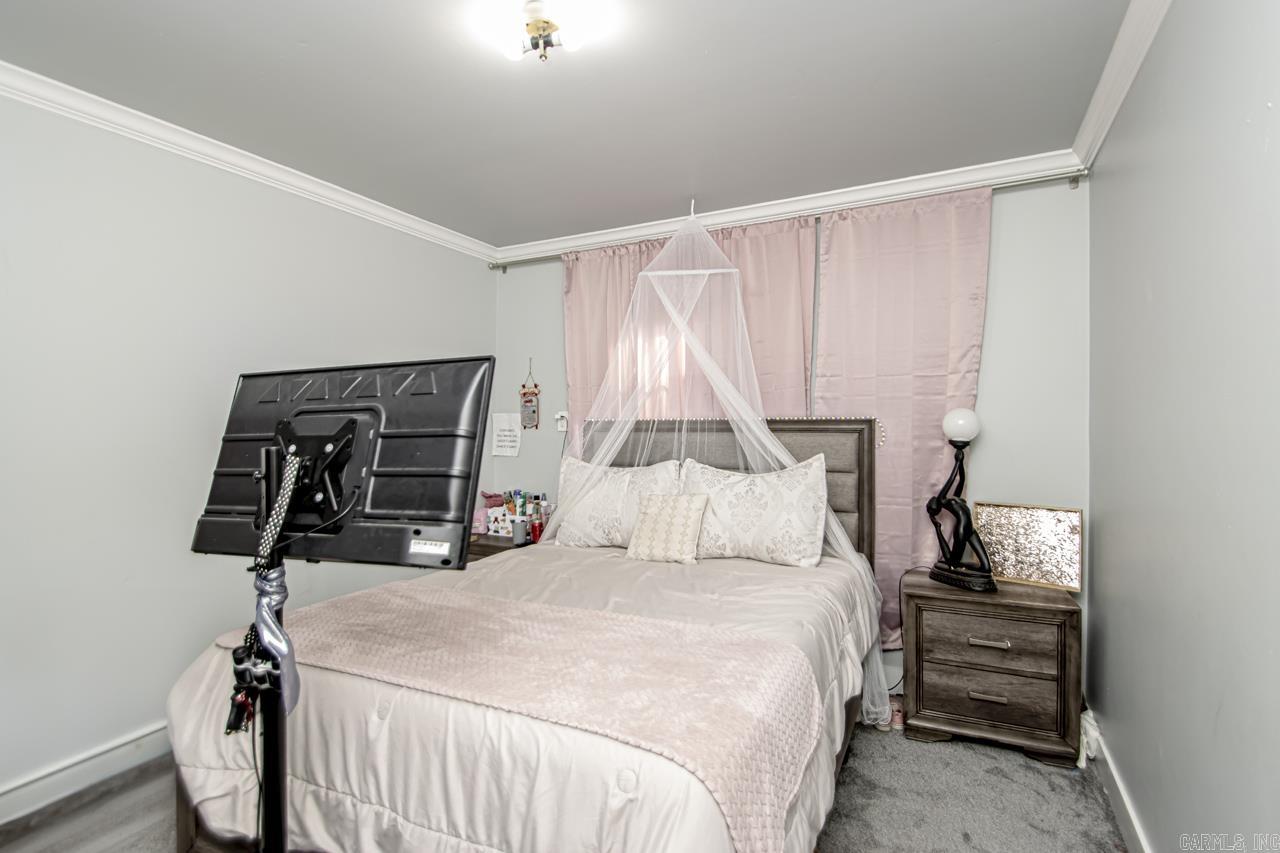 GUM SPRINGS - Residential