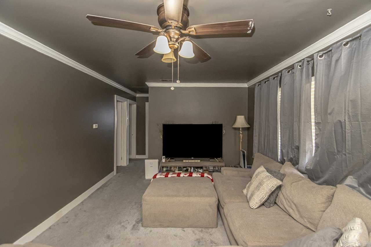 GUM SPRINGS - Residential