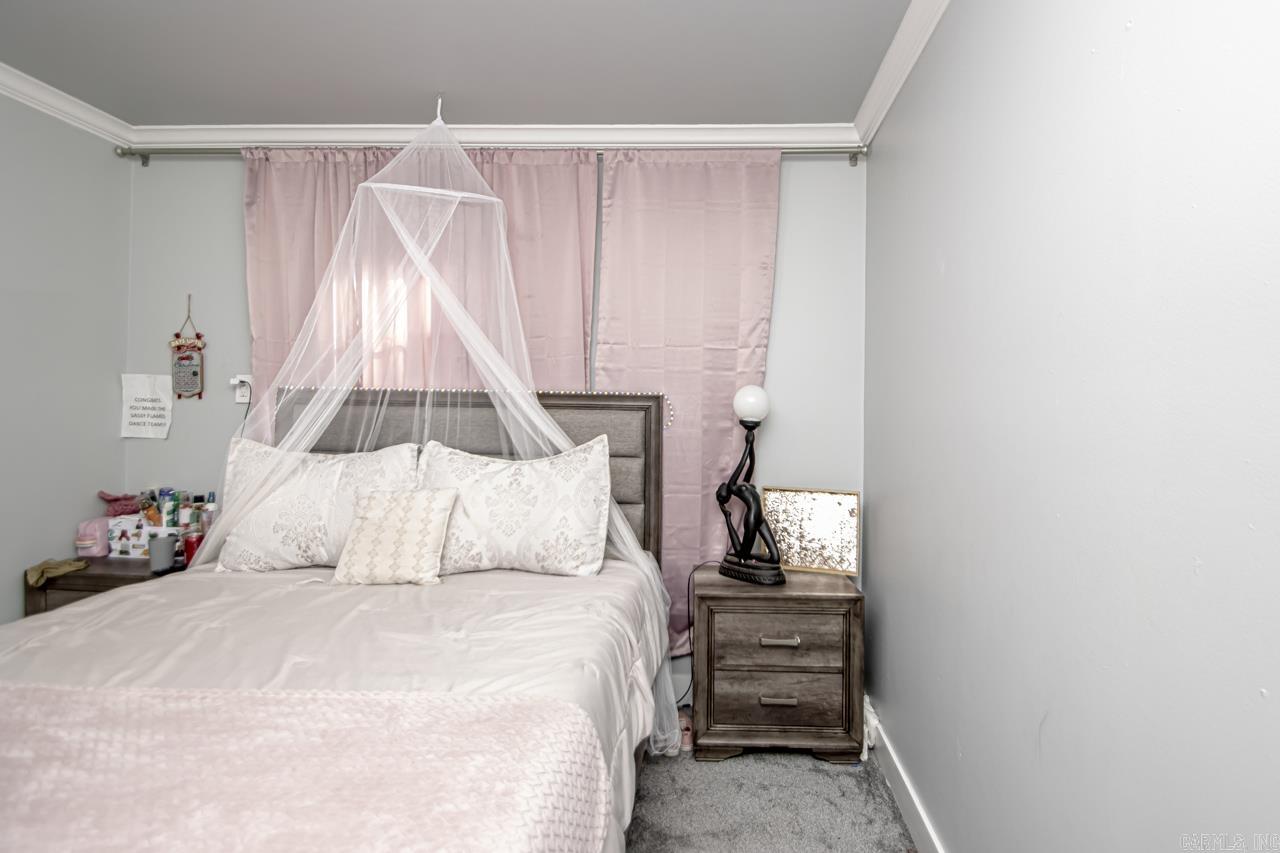 GUM SPRINGS - Residential