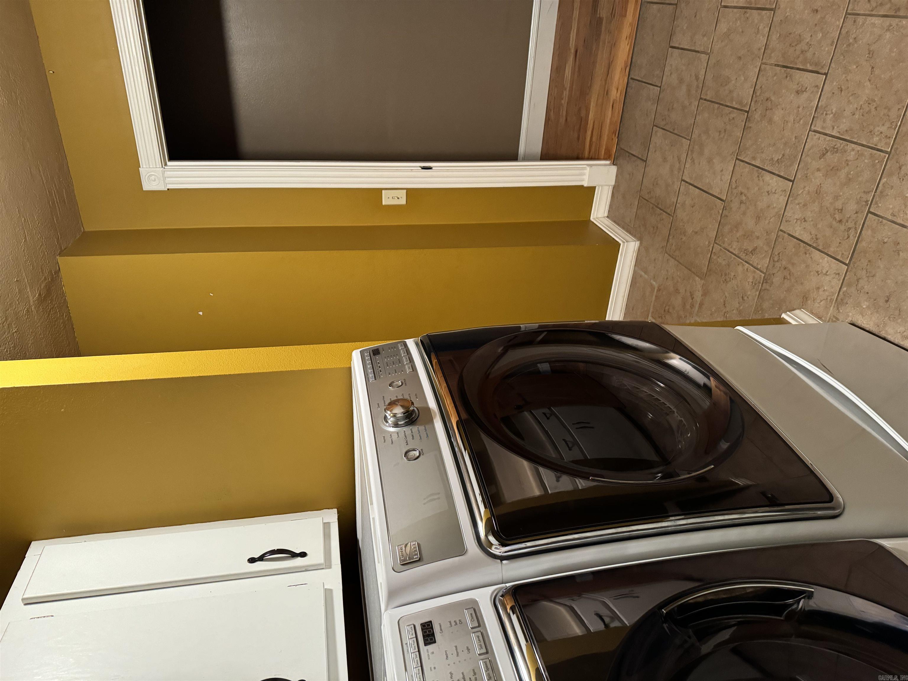 DENMOR ESTATES - Residential