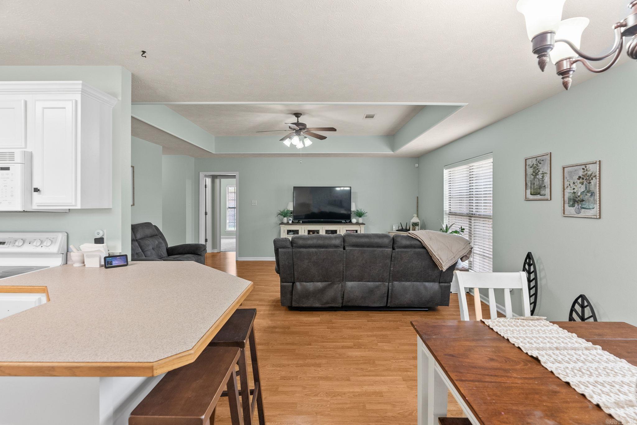 BROWNSTONE - Residential