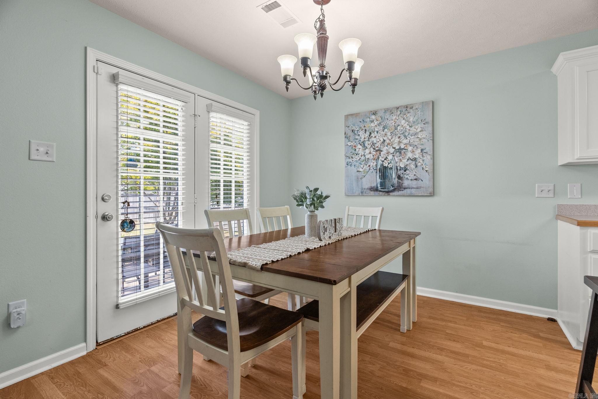 BROWNSTONE - Residential