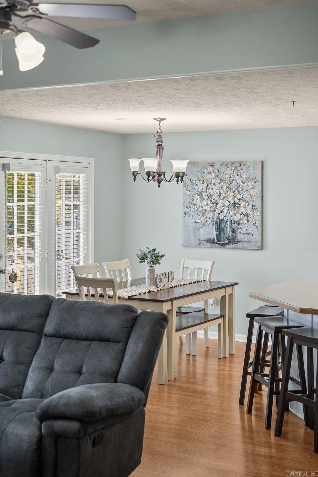 BROWNSTONE - Residential