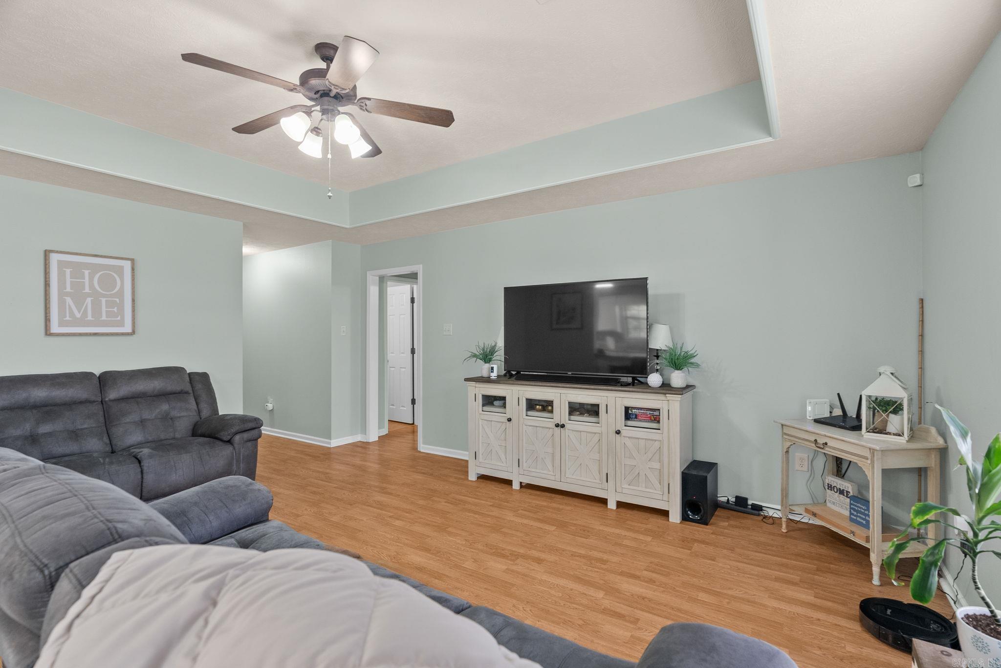 BROWNSTONE - Residential