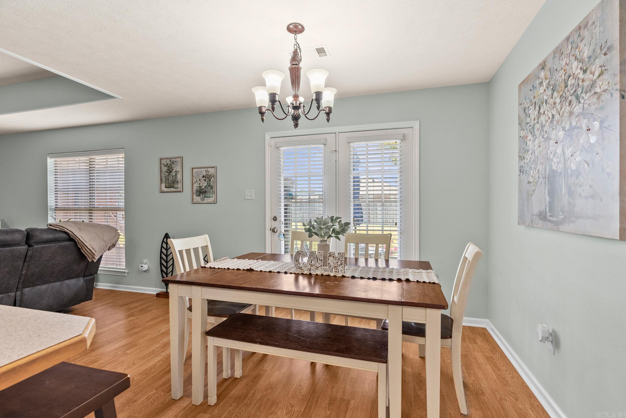 BROWNSTONE - Residential