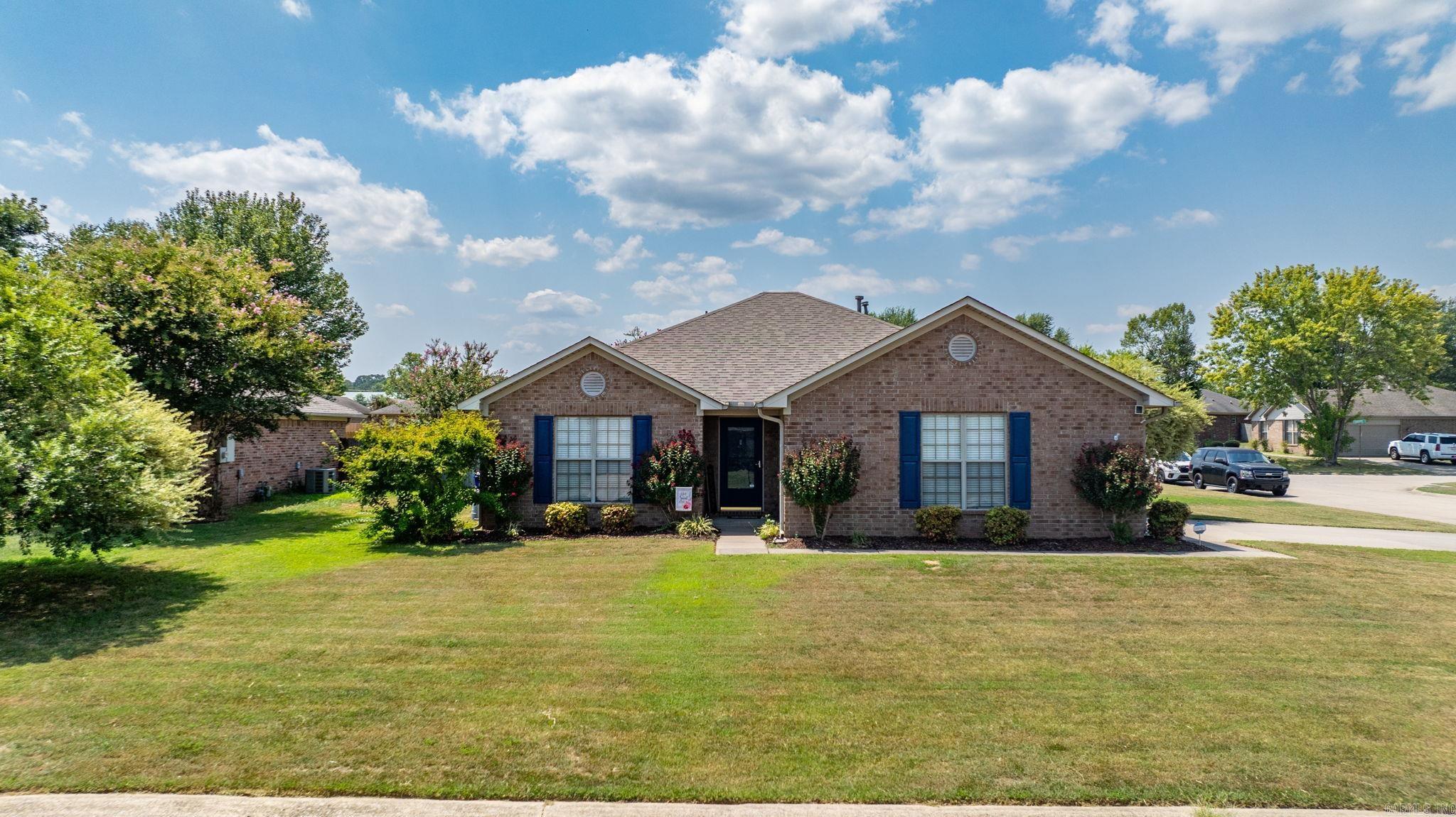 BROWNSTONE - Residential