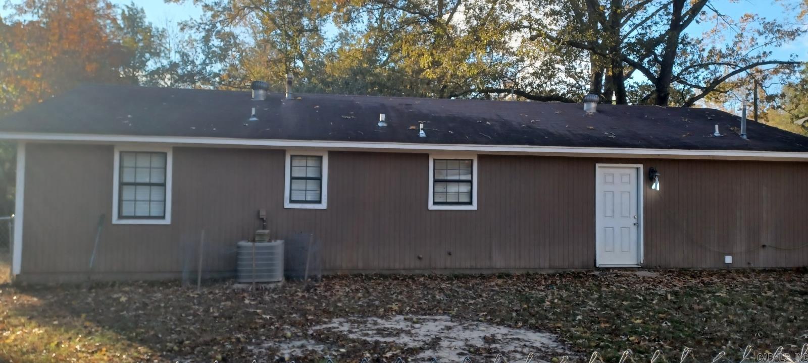 HIGHLAND ACRES - Residential