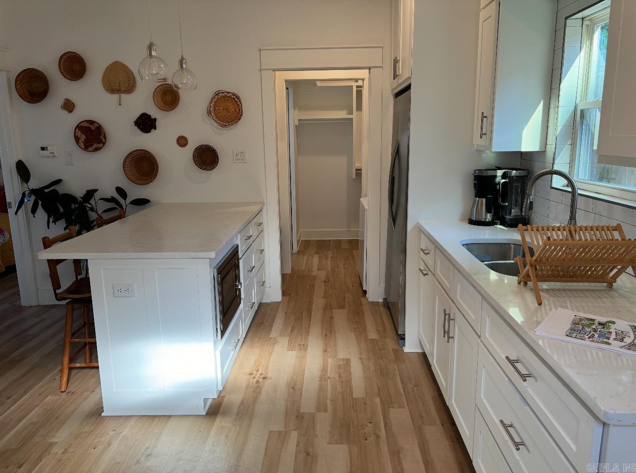 EAST PULASKI HGTS - Residential