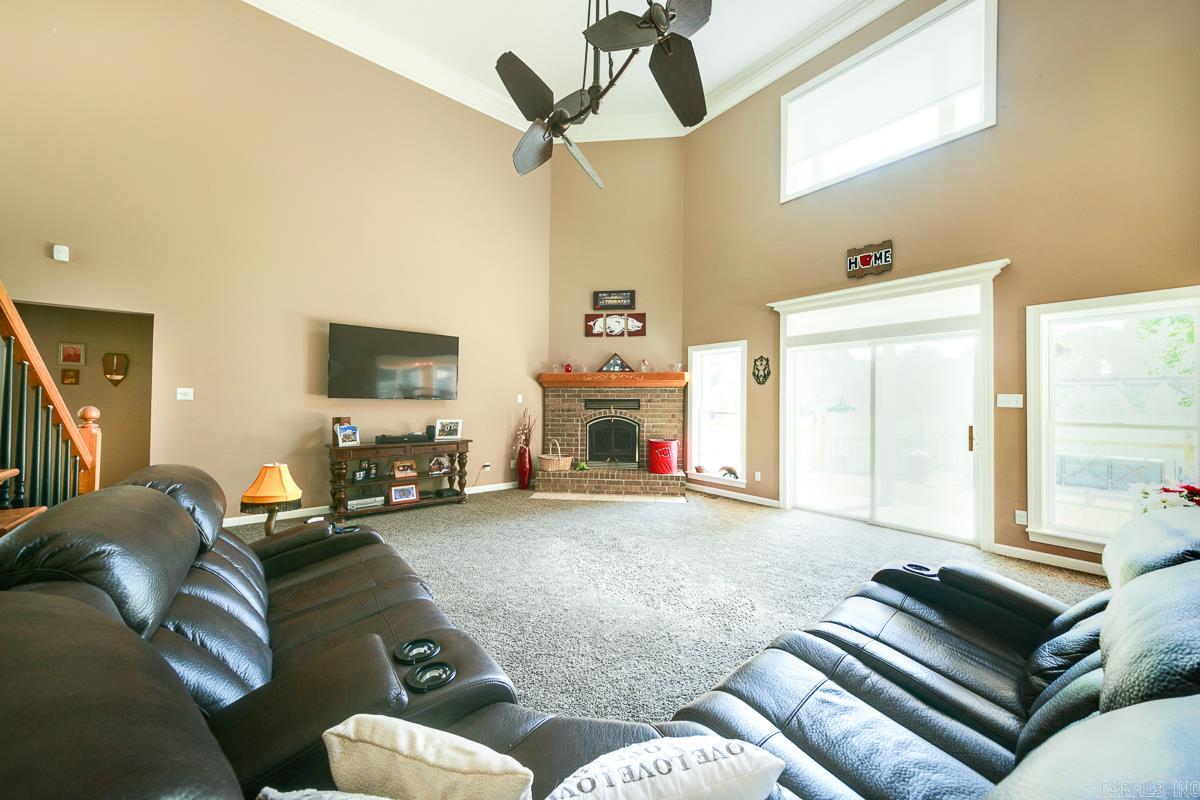 Pleasant Hill Estates - Residential Lease