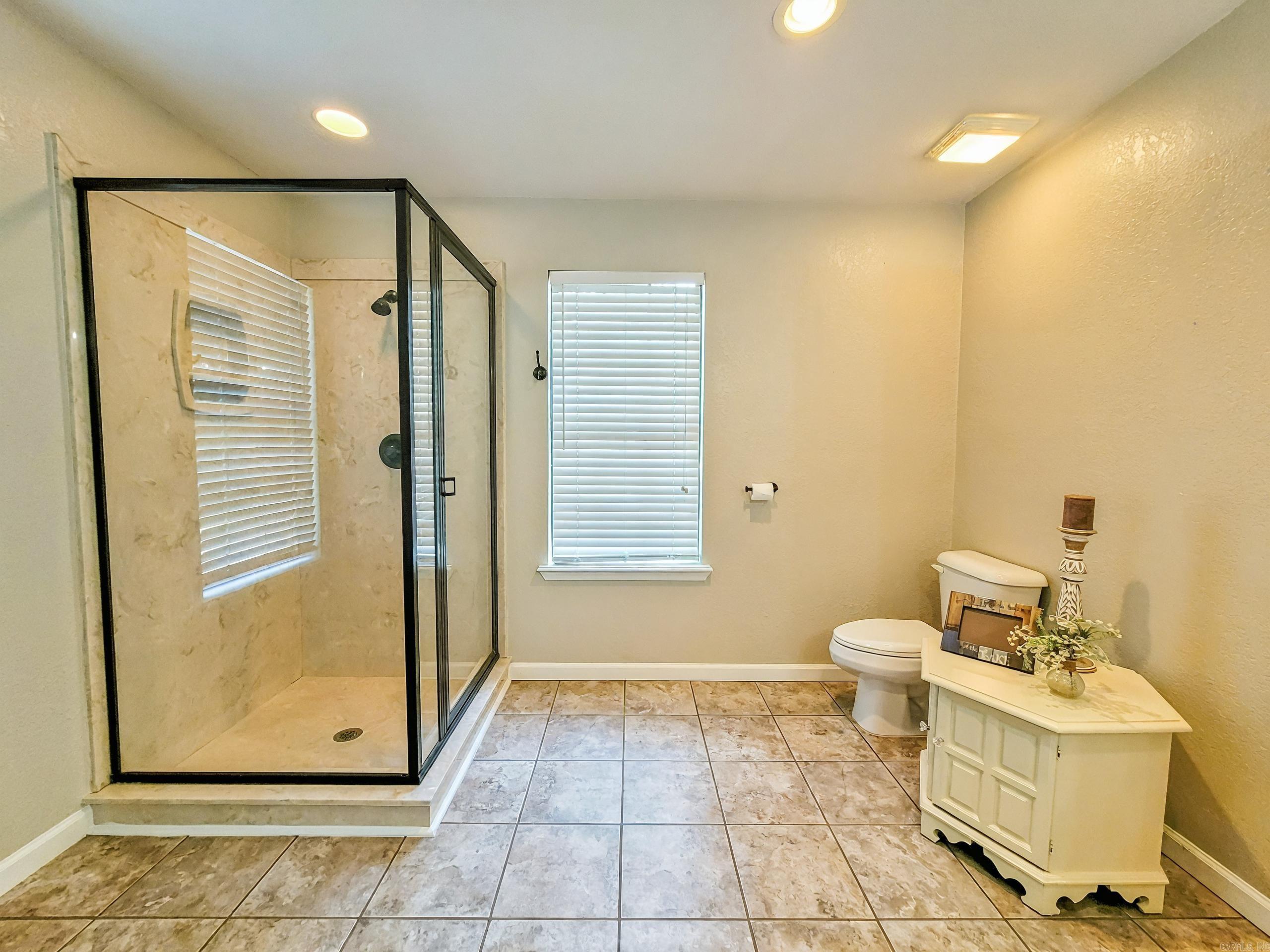 JORDAN & GRAY - Residential