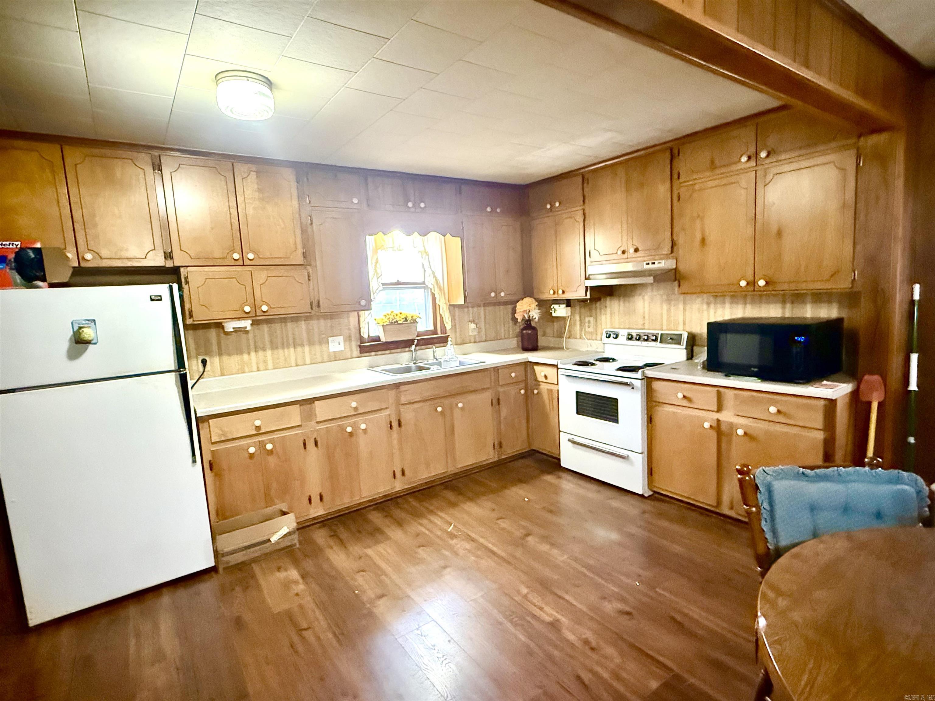 HARDYS - Residential