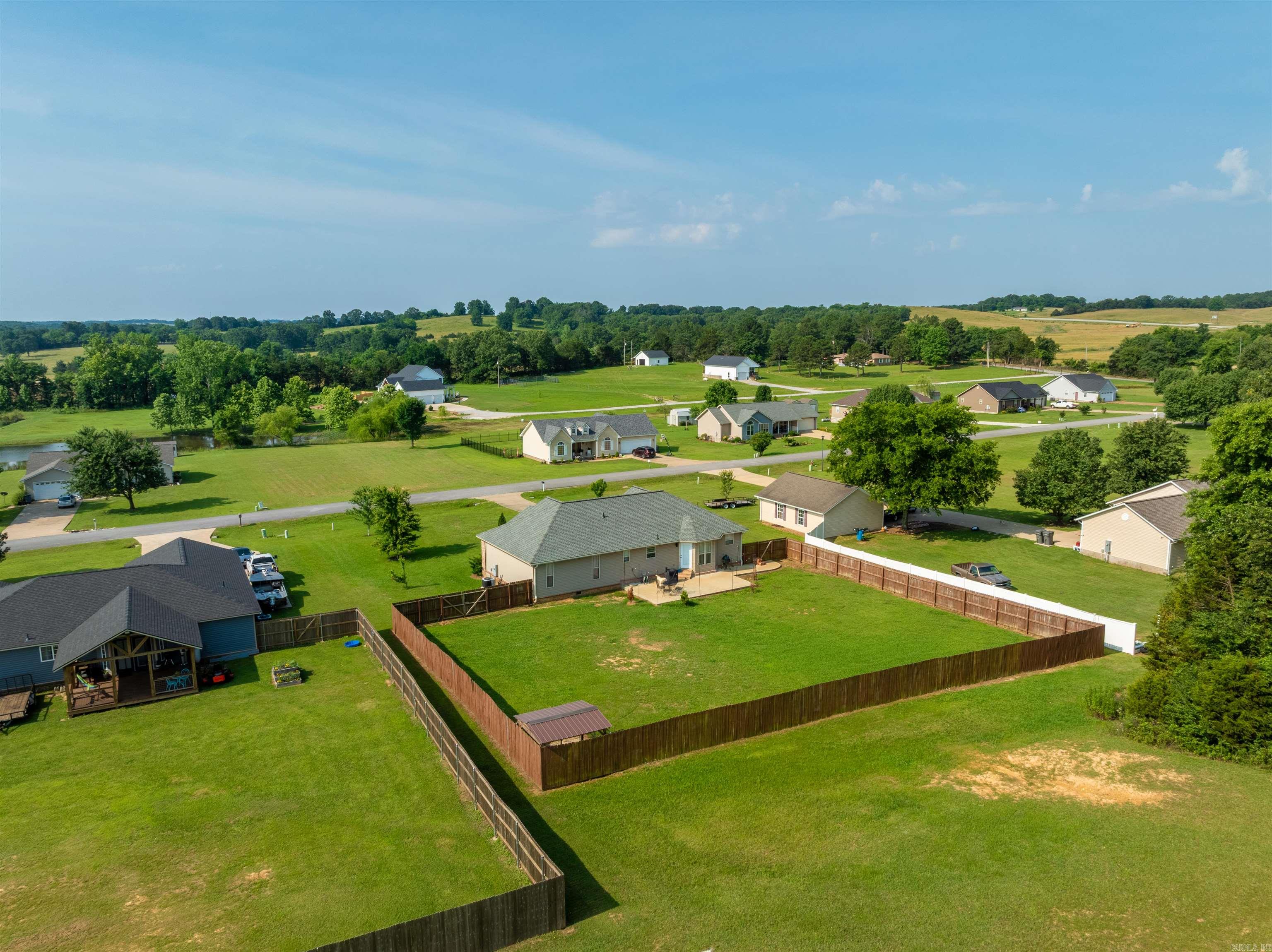 DOUBLE OAK ESTATES - Residential