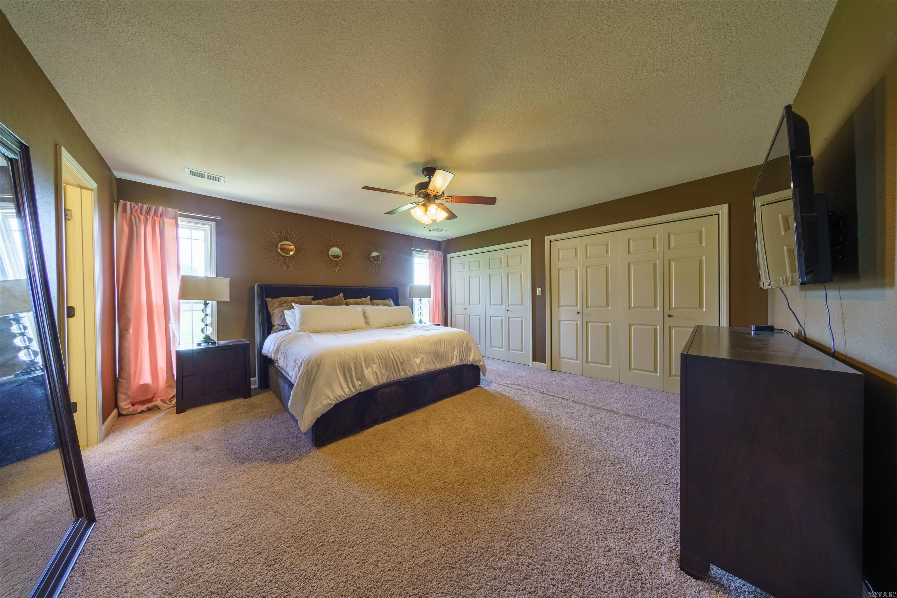 DOUBLE OAK ESTATES - Residential