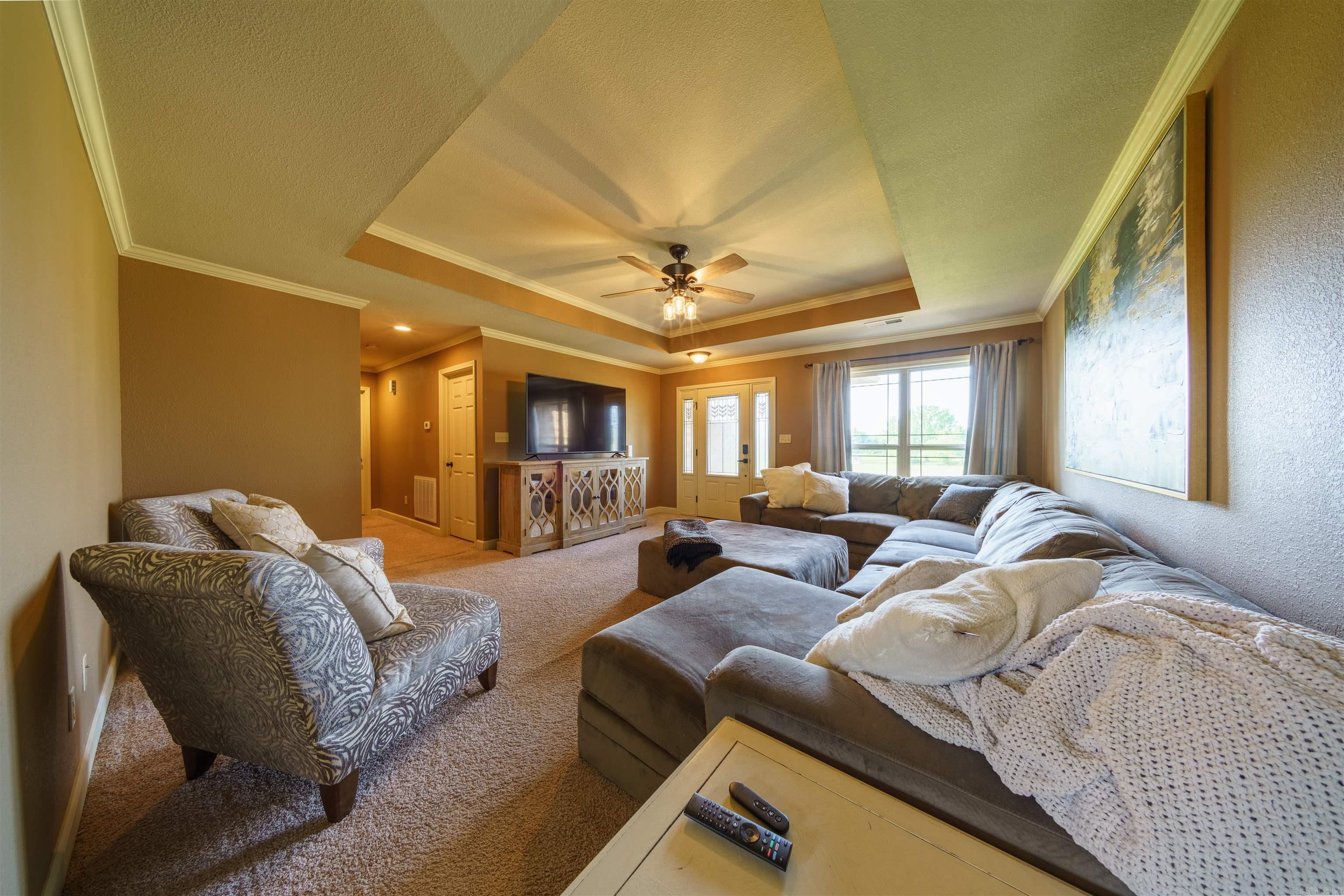 DOUBLE OAK ESTATES - Residential