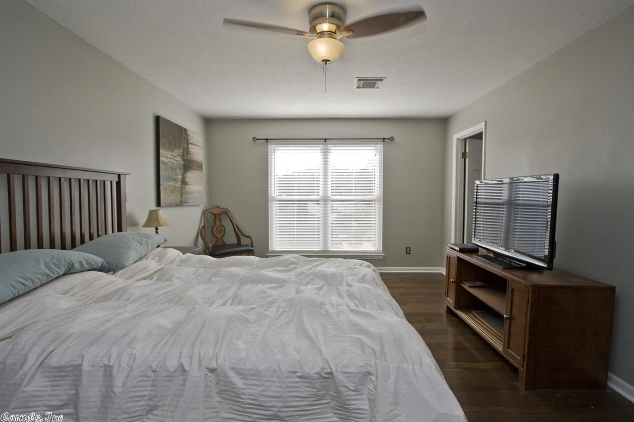 PEBBLE BEACH PARK - Residential