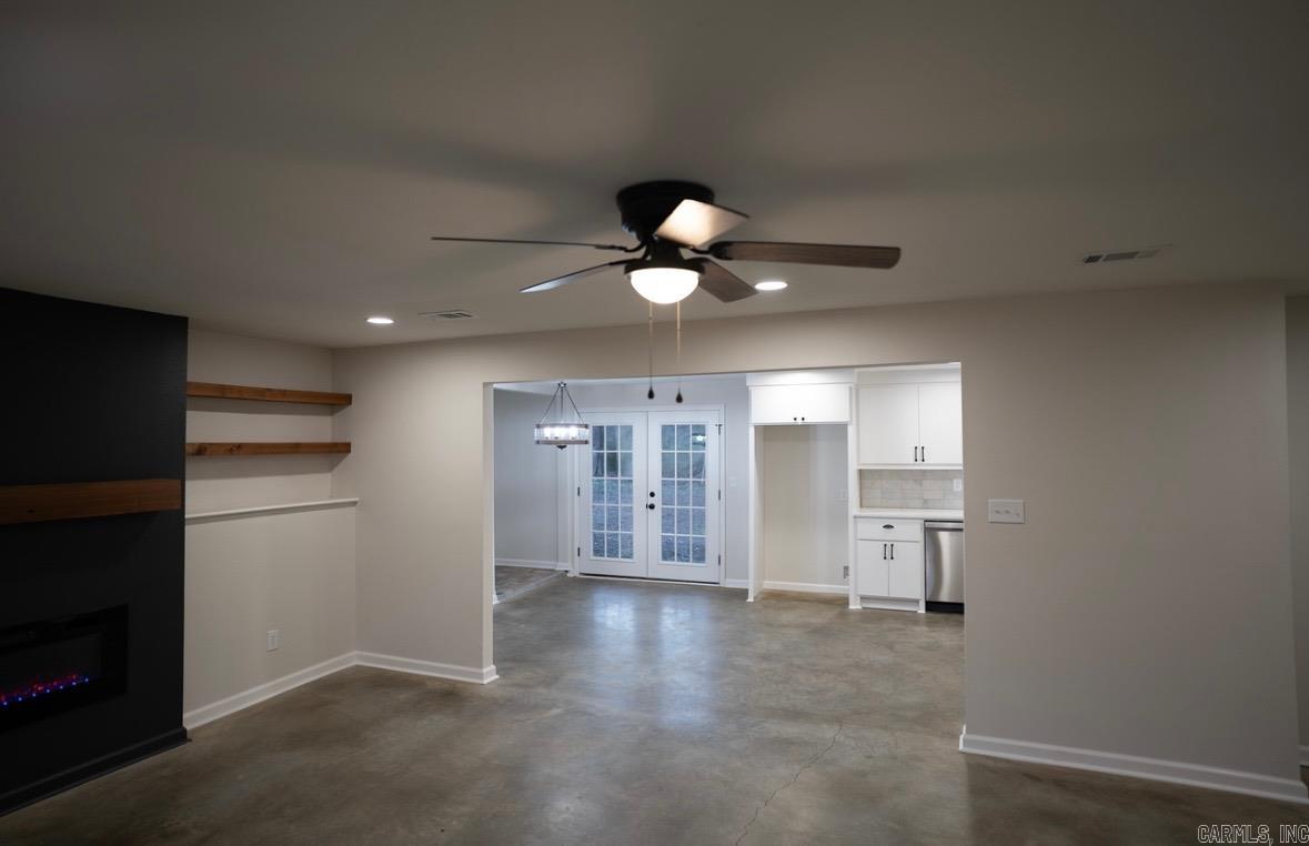 SMITH ACRES - Residential