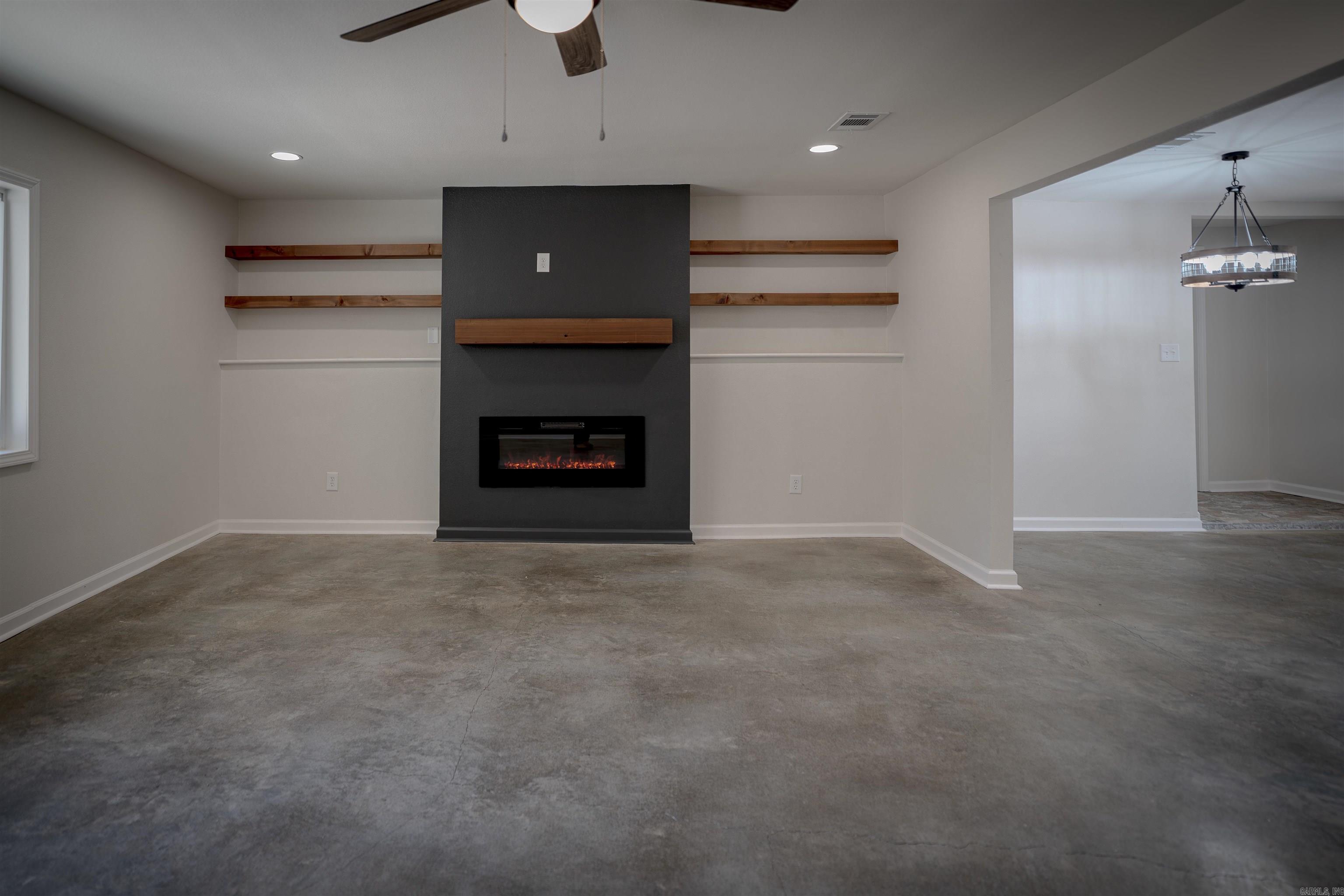 SMITH ACRES - Residential