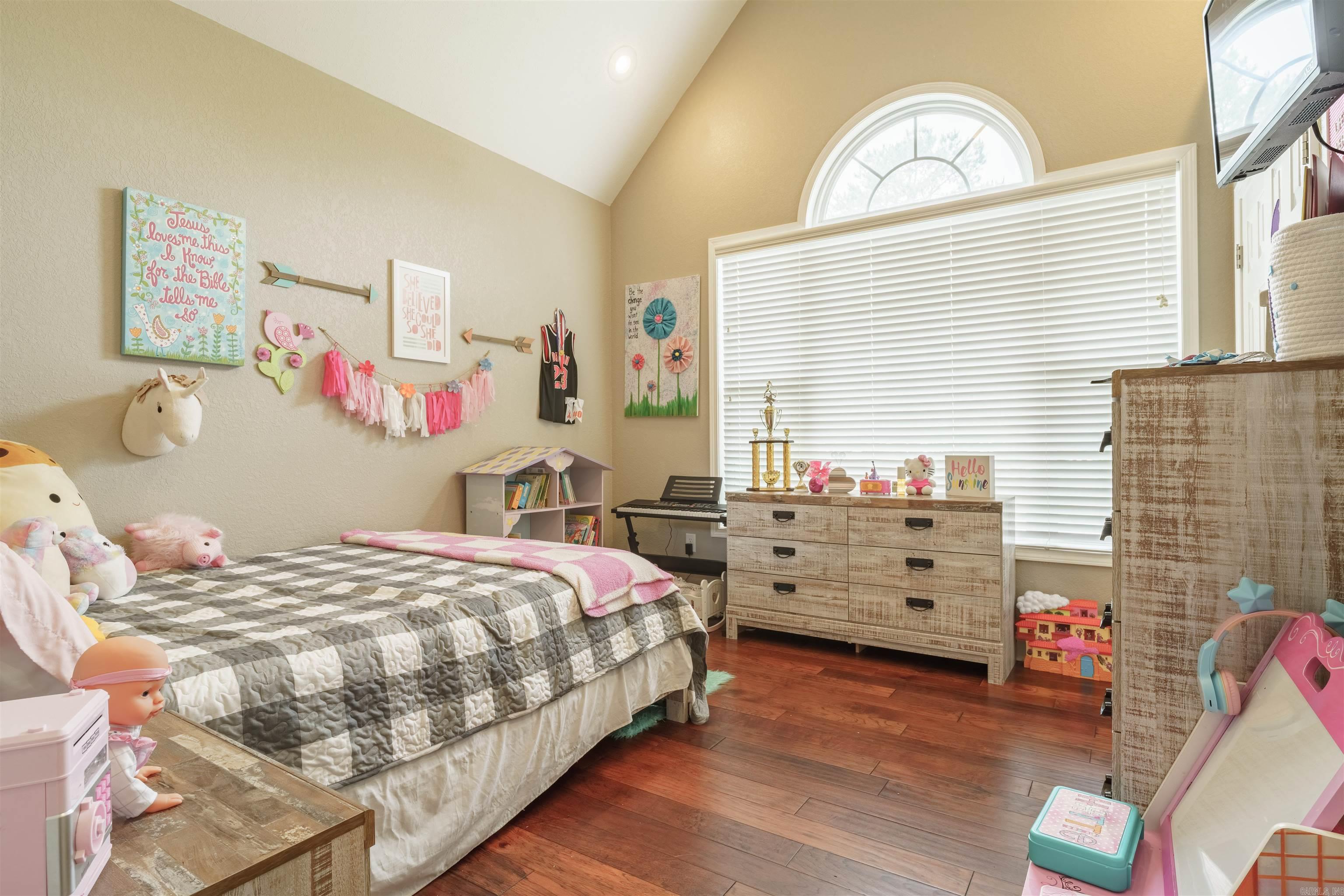 DOUBLE OAK ESTATES - Residential