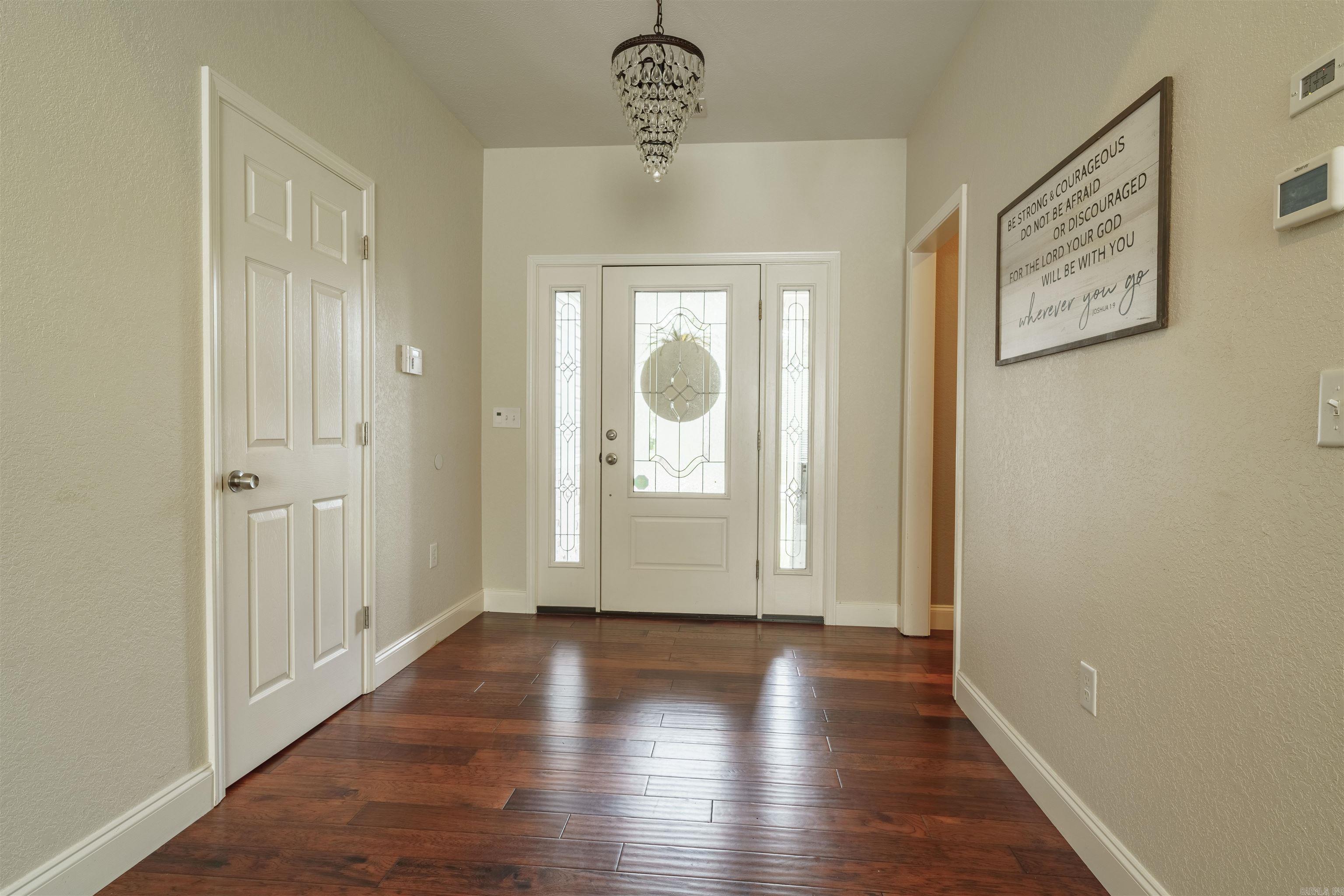 DOUBLE OAK ESTATES - Residential