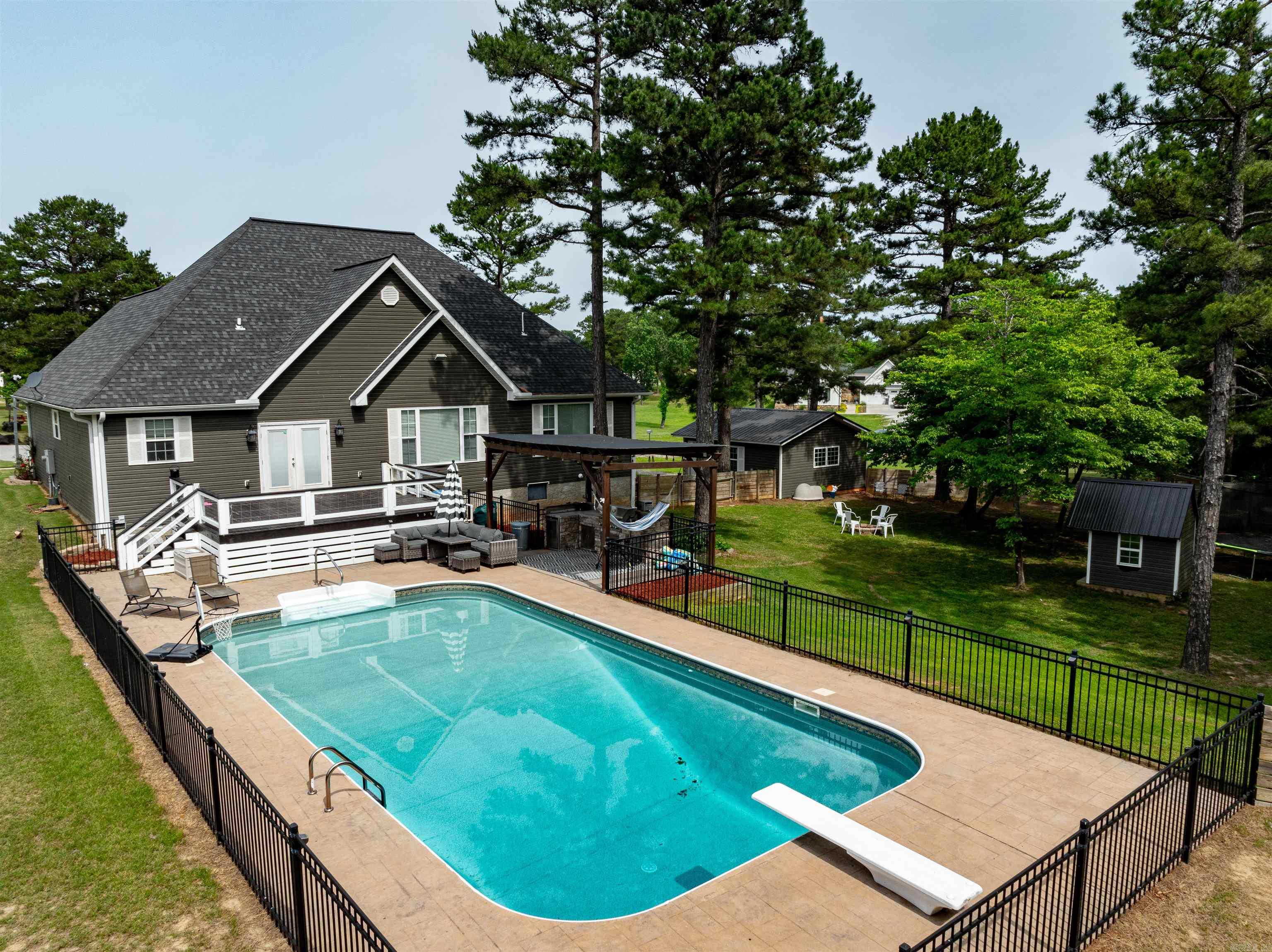 DOUBLE OAK ESTATES - Residential