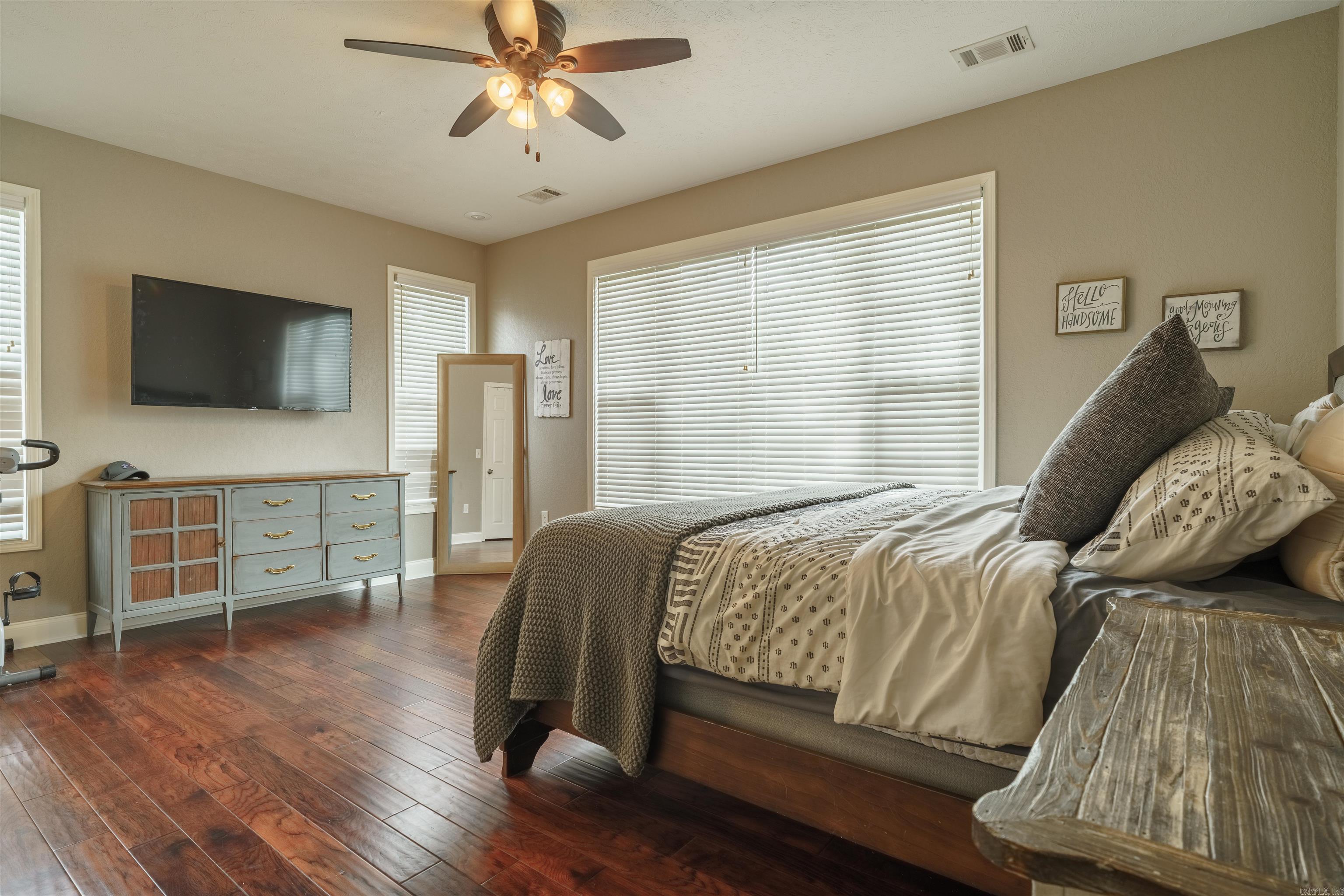 DOUBLE OAK ESTATES - Residential