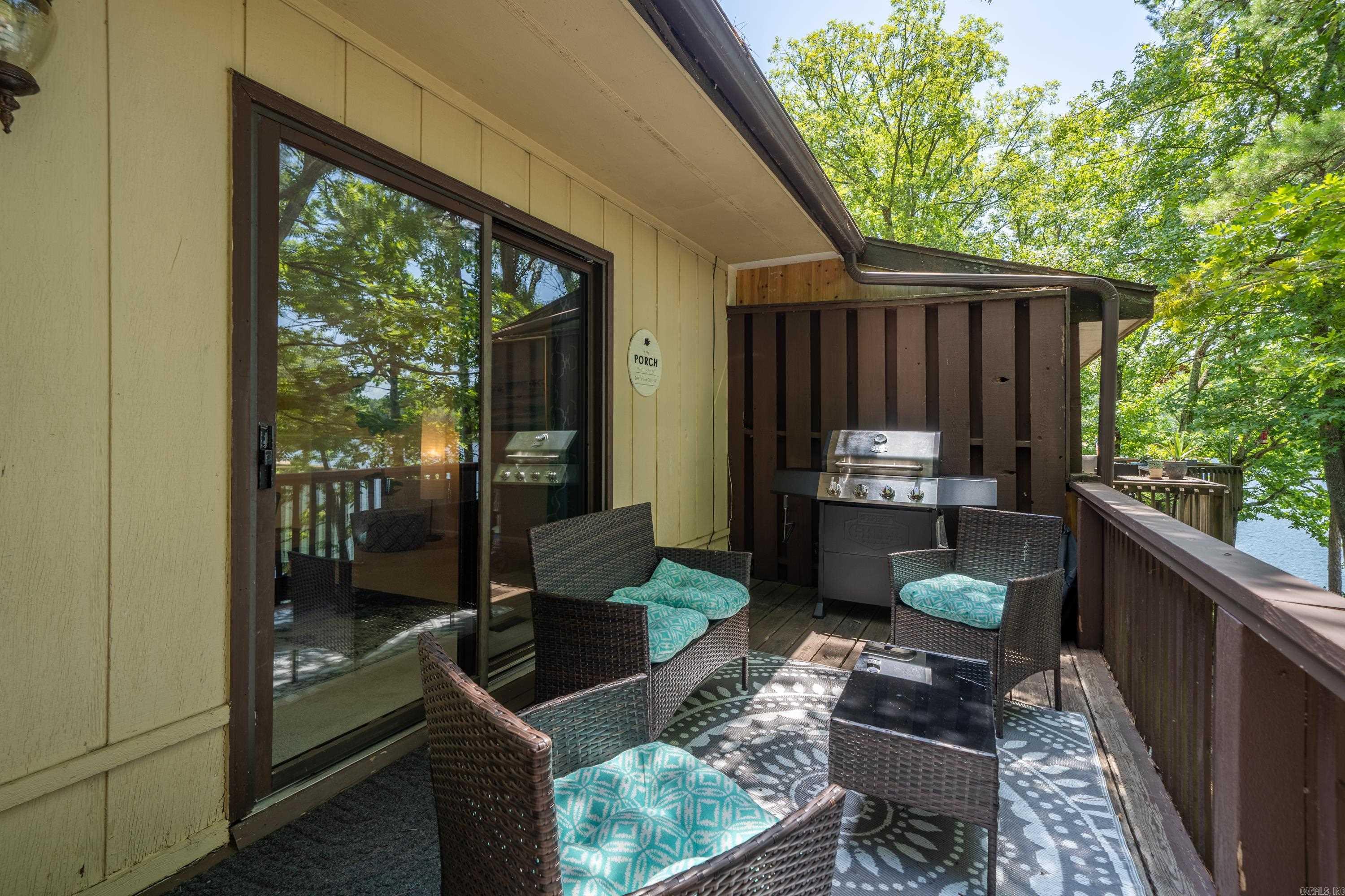 Madrid Courts - Residential